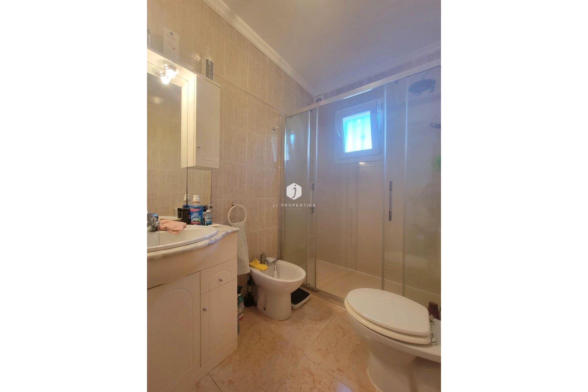 Aus zweiter Hand - Chalet -
Los Montesinos - Los Montesinos - Urb. La Herrada