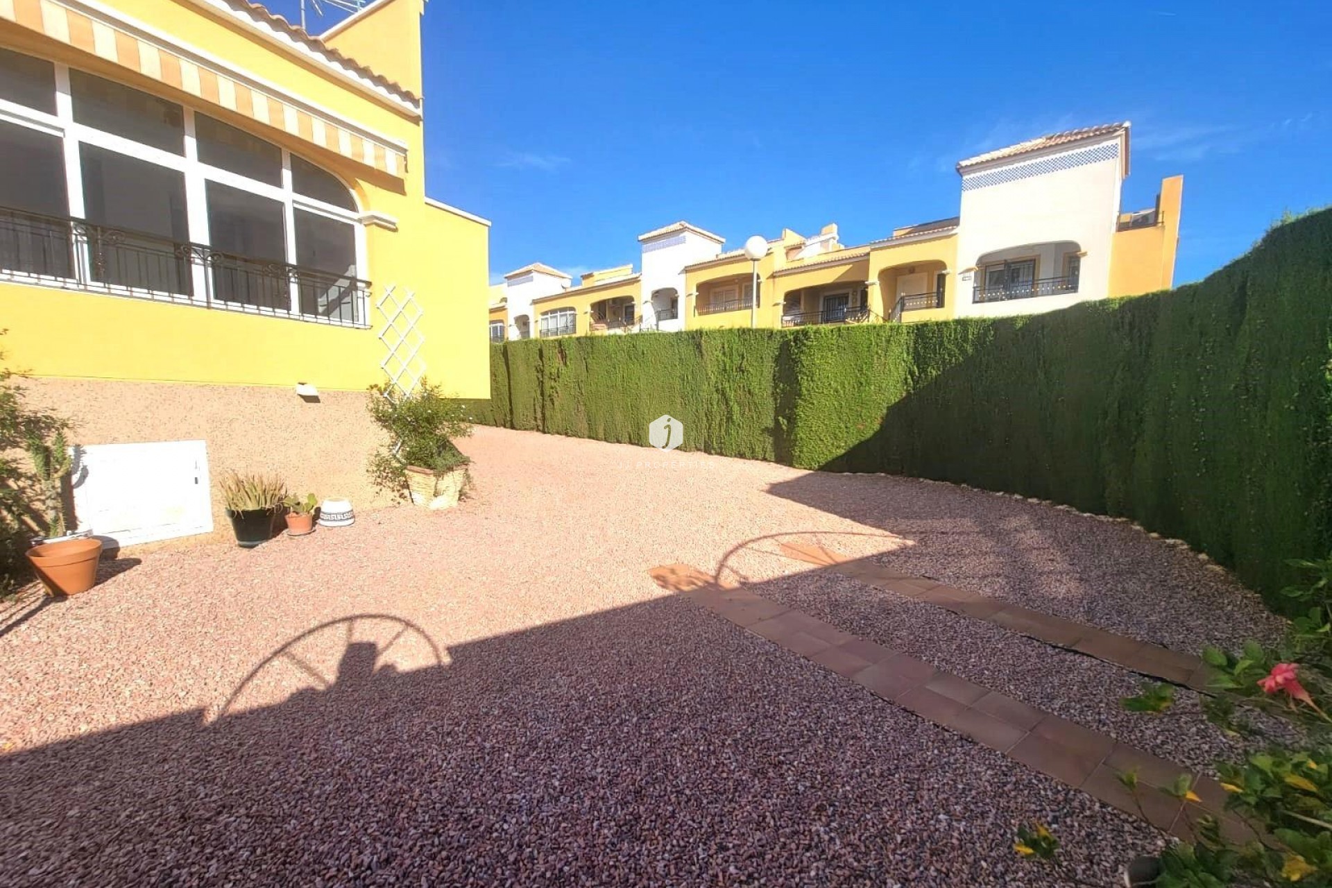 Aus zweiter Hand - Chalet -
Los Montesinos - Los Montesinos - Urb. La Herrada