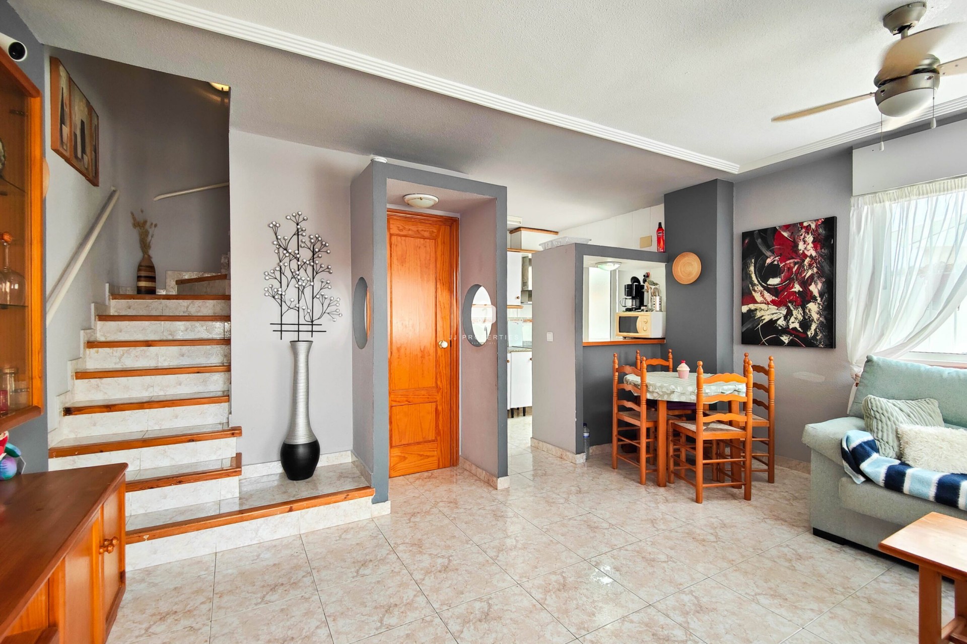 Aus zweiter Hand - Chalet -
Orihuela Costa - Costa Blanca