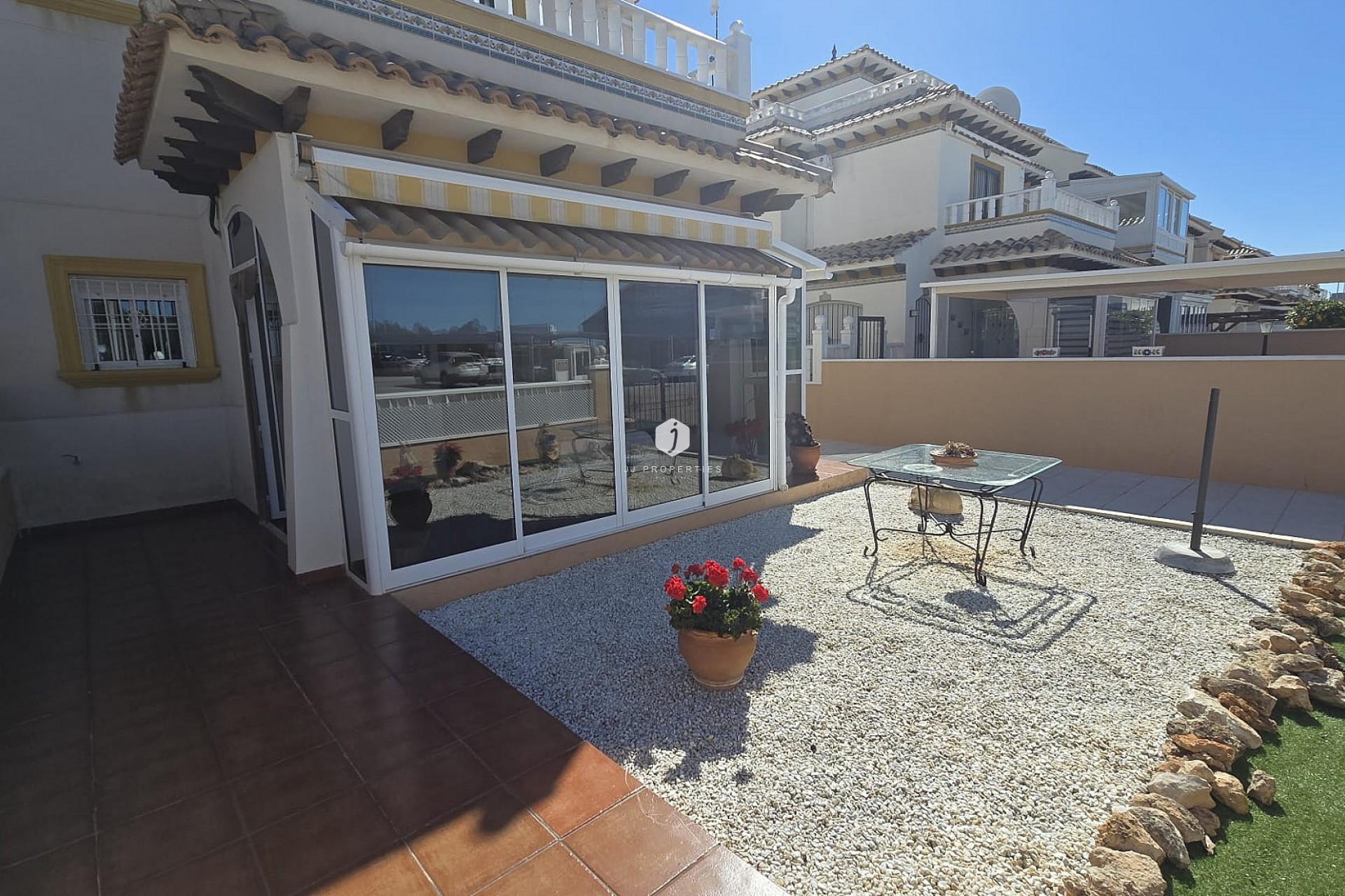 Aus zweiter Hand - Chalet -
Orihuela Costa - Costa Blanca