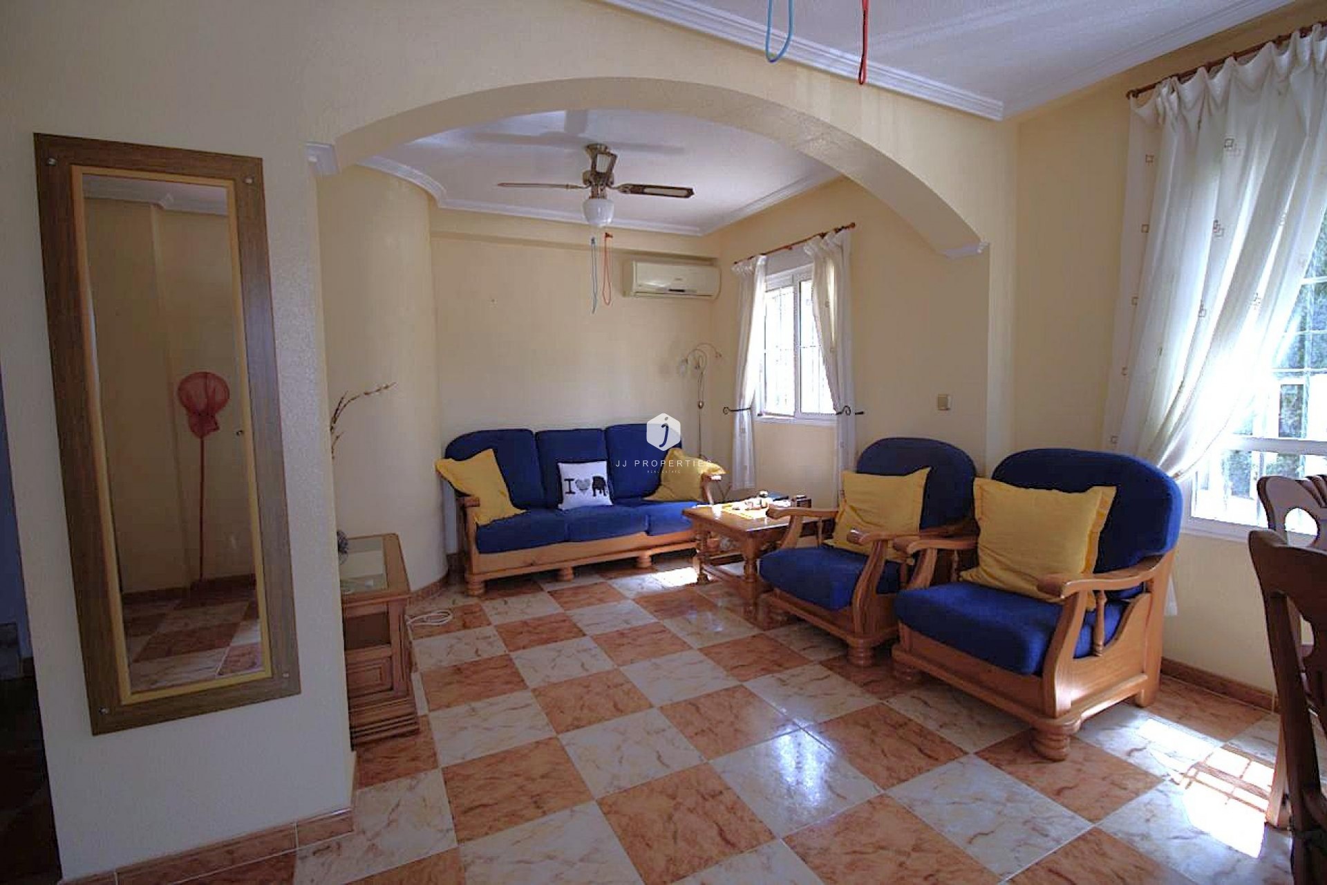 Aus zweiter Hand - Chalet -
Orihuela Costa - Costa Blanca