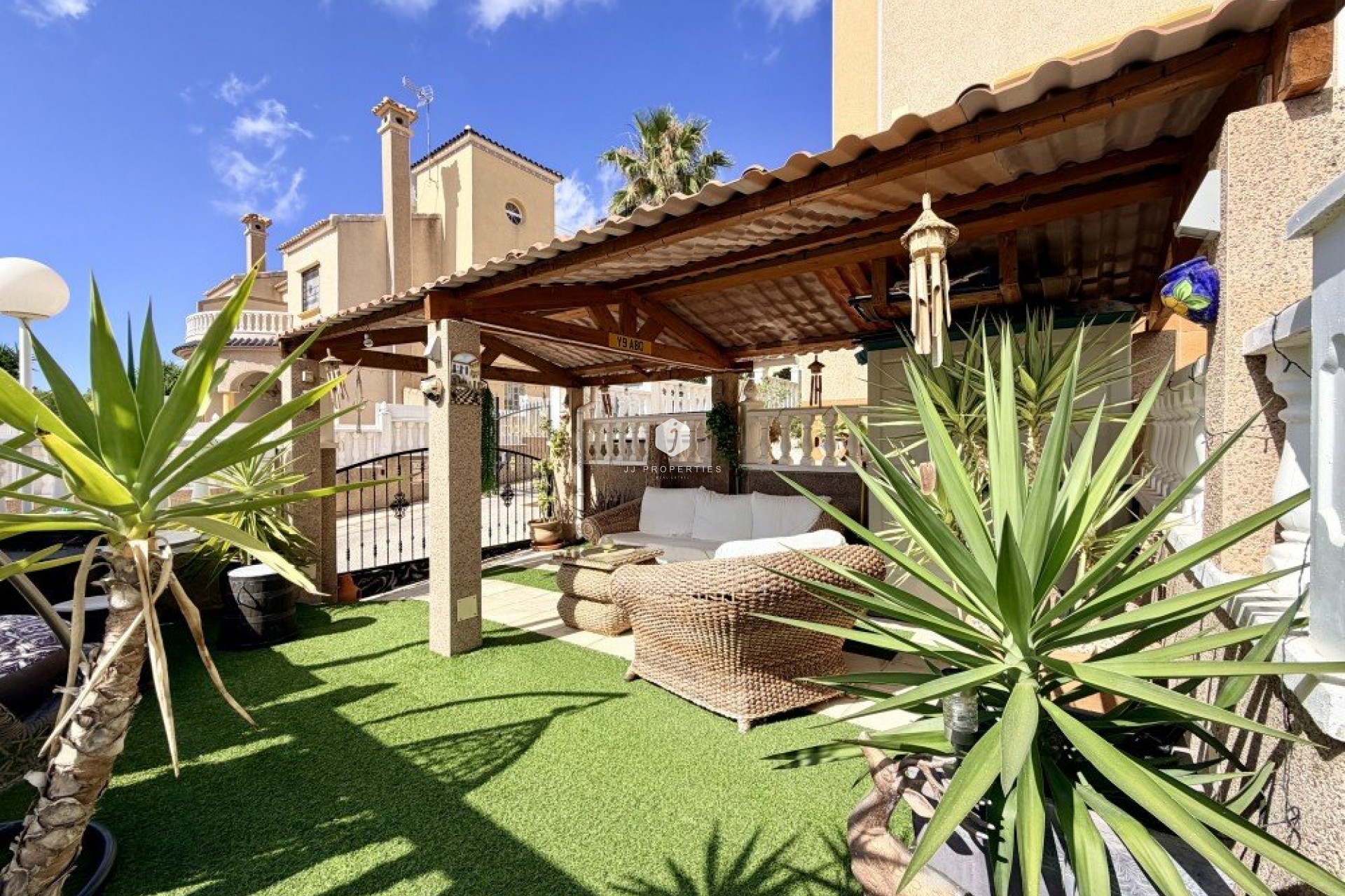 Aus zweiter Hand - Chalet -
Orihuela Costa - Costa Blanca