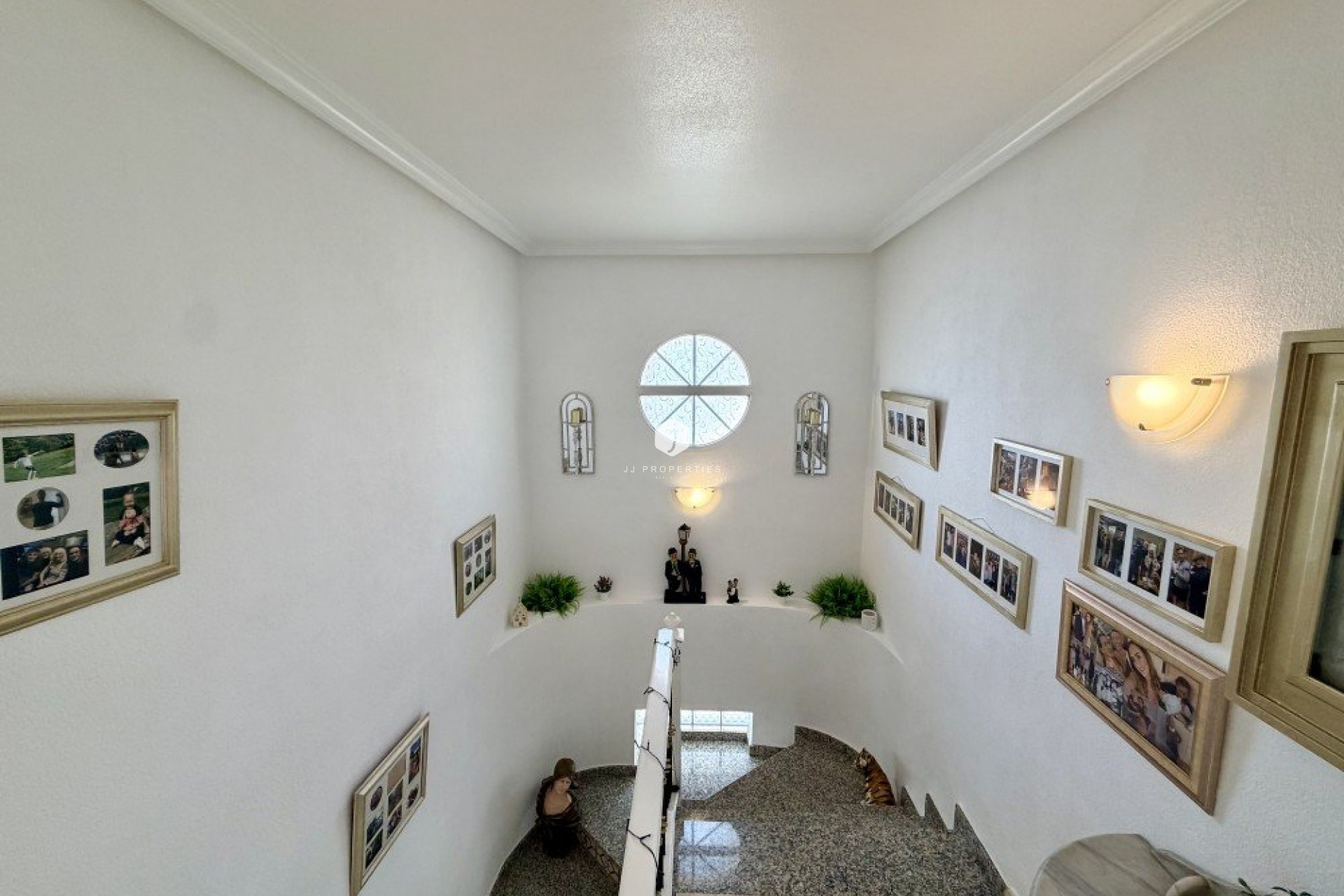 Aus zweiter Hand - Chalet -
Orihuela Costa - Costa Blanca