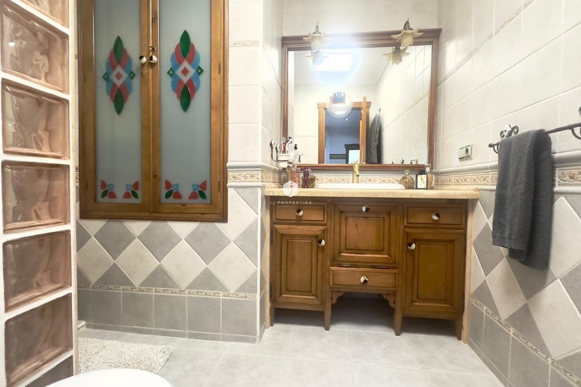 Aus zweiter Hand - Chalet -
Orihuela Costa - La Zenia