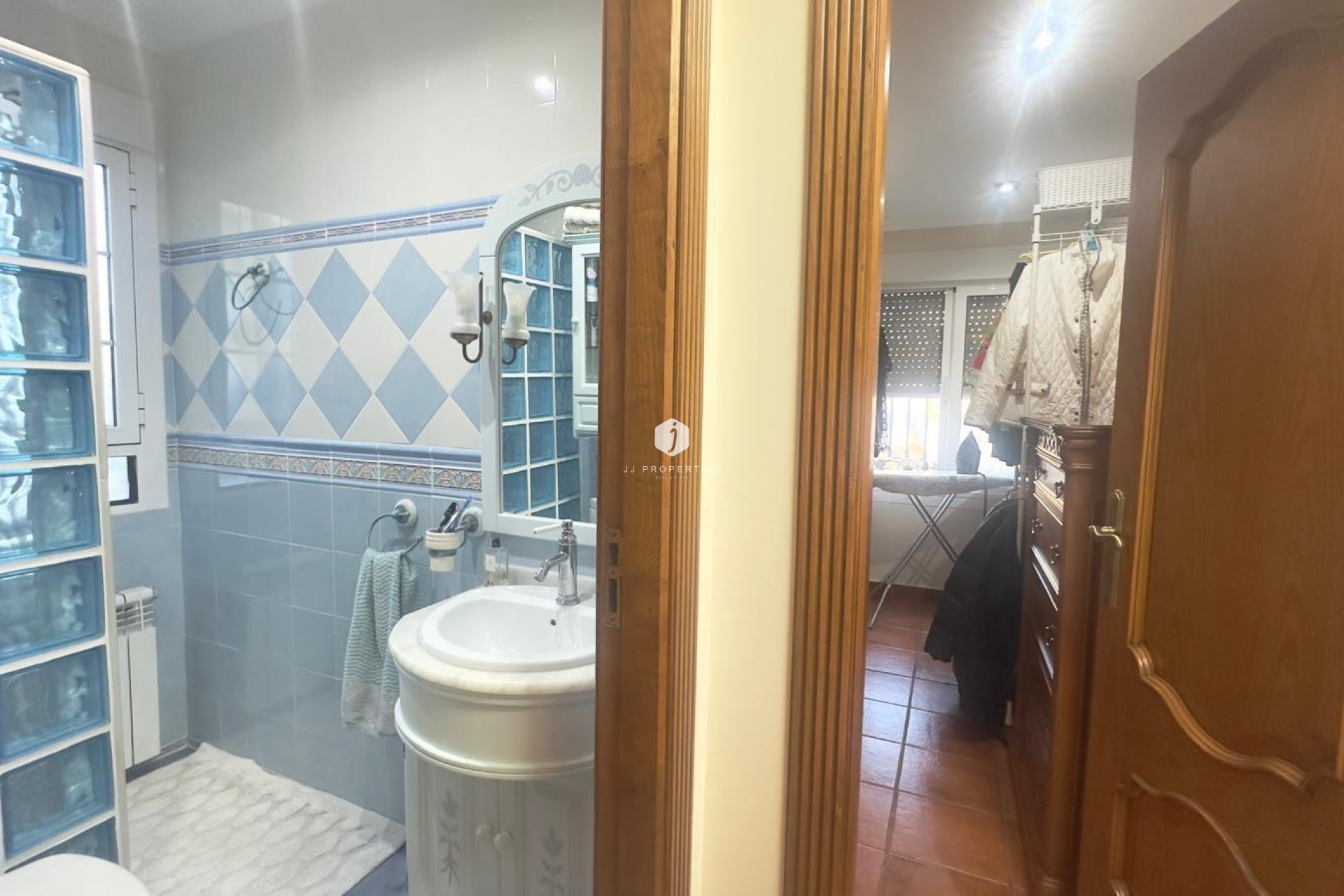 Aus zweiter Hand - Chalet -
Orihuela Costa - La Zenia