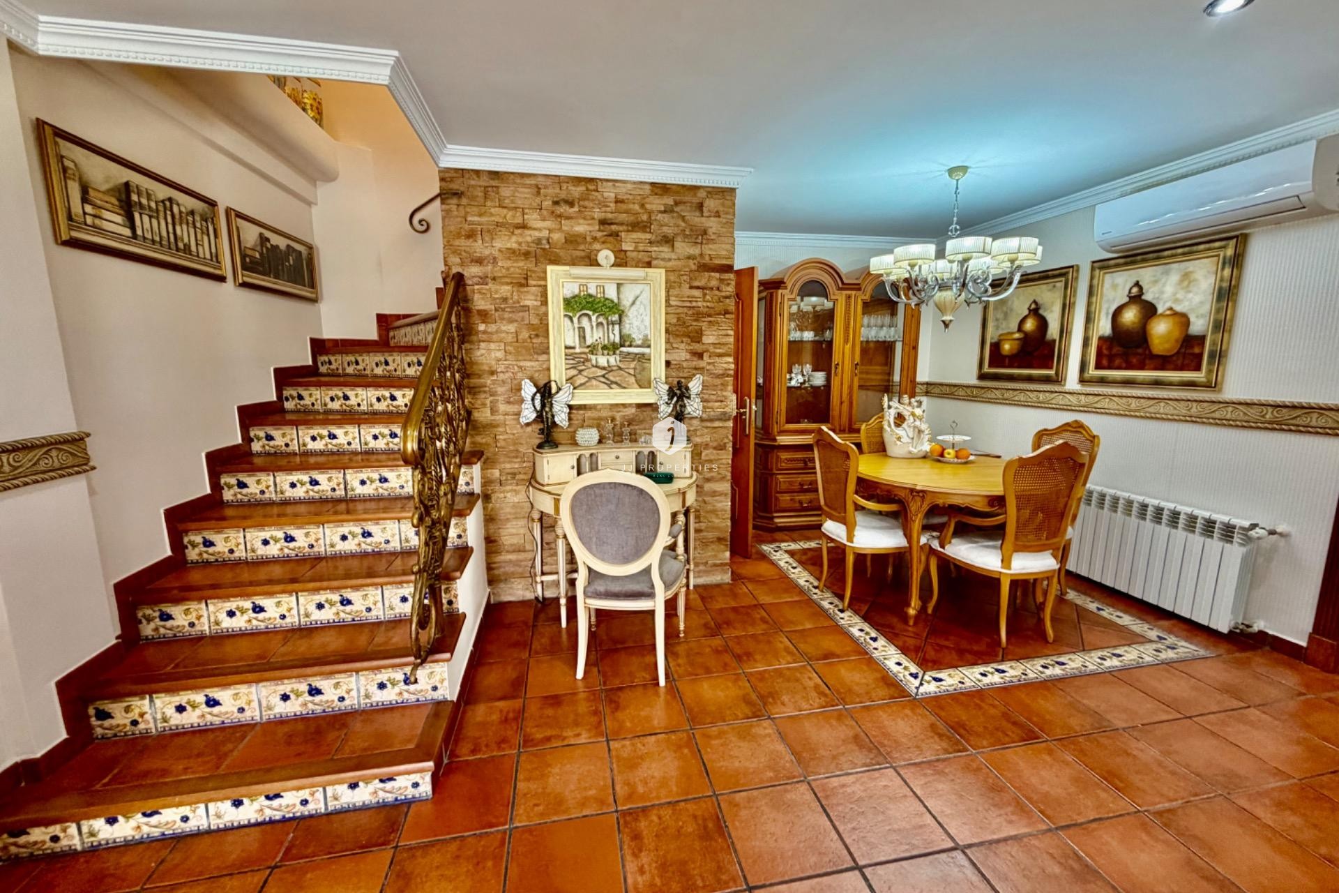 Aus zweiter Hand - Chalet -
Orihuela Costa - La Zenia