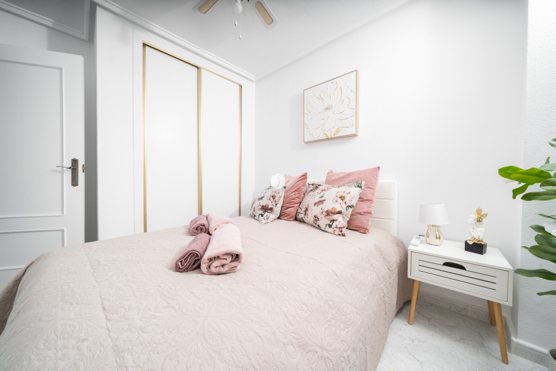 Aus zweiter Hand - Chalet -
Orihuela Costa - Los Almendros - La Florida