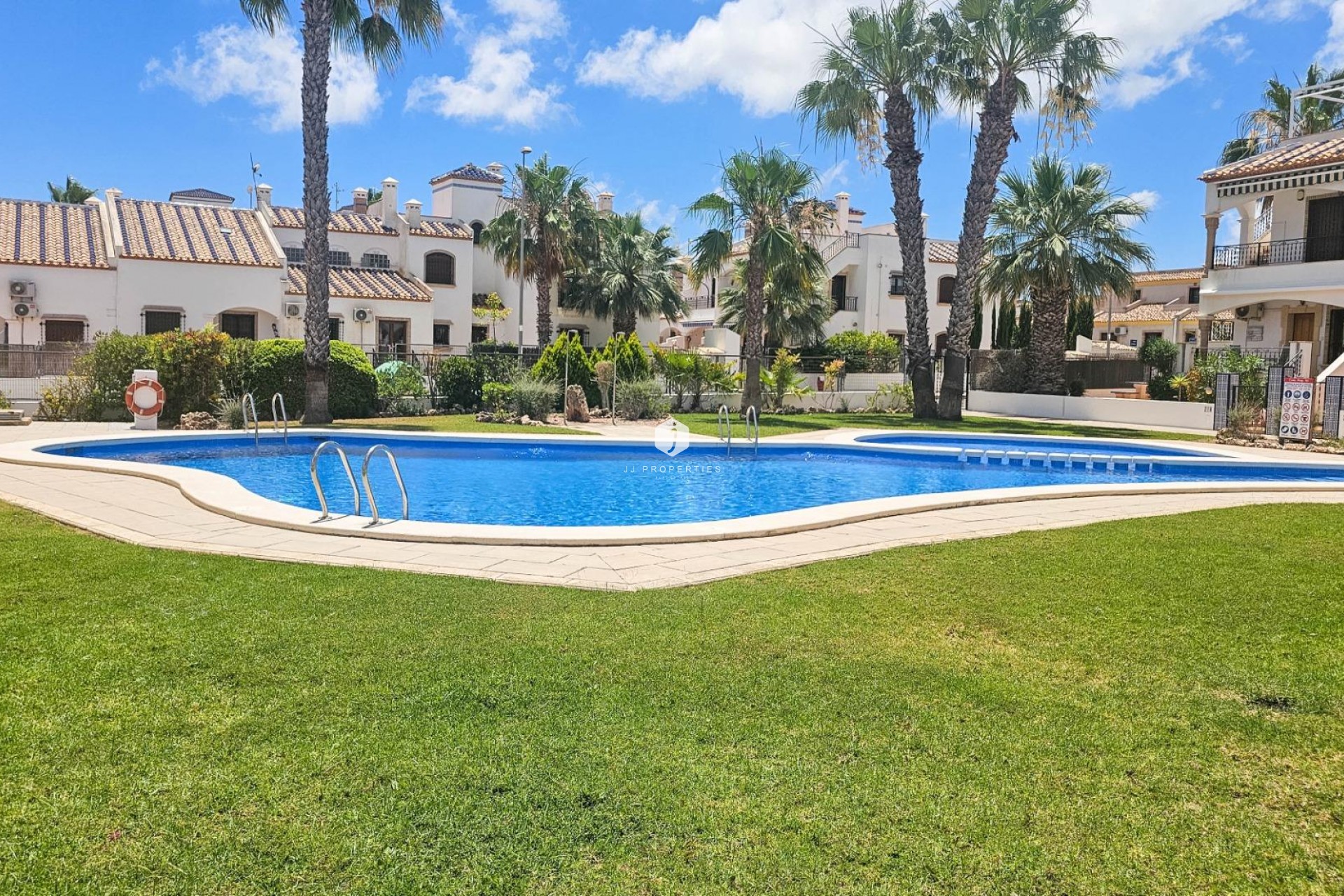 Aus zweiter Hand - Chalet -
Orihuela Costa - PAU 8