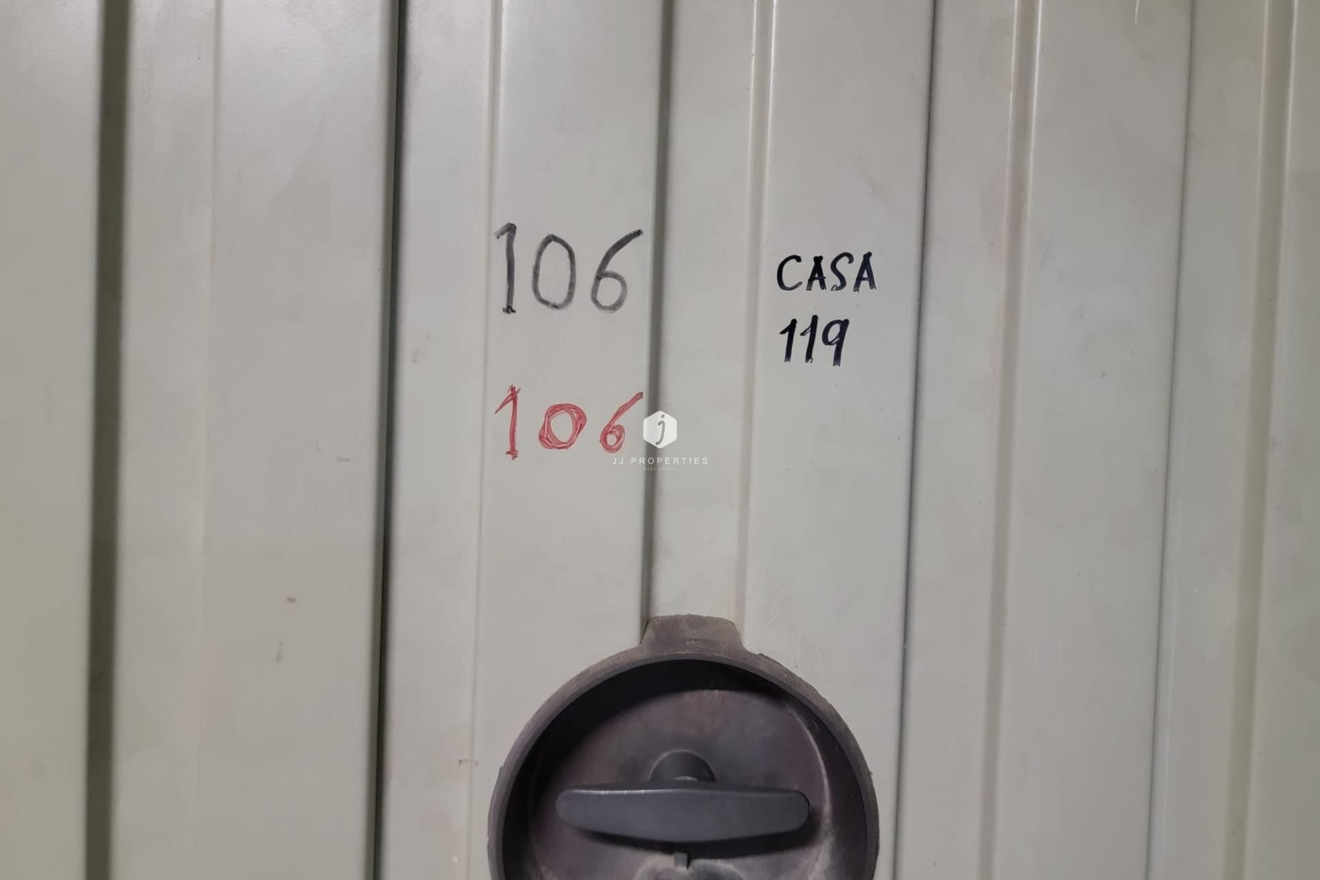 Aus zweiter Hand - Chalet -
Orihuela Costa - Playa Flamenca