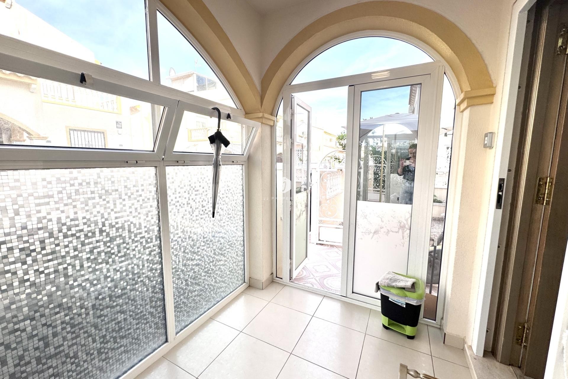 Aus zweiter Hand - Chalet -
Orihuela Costa - Playa Flamenca