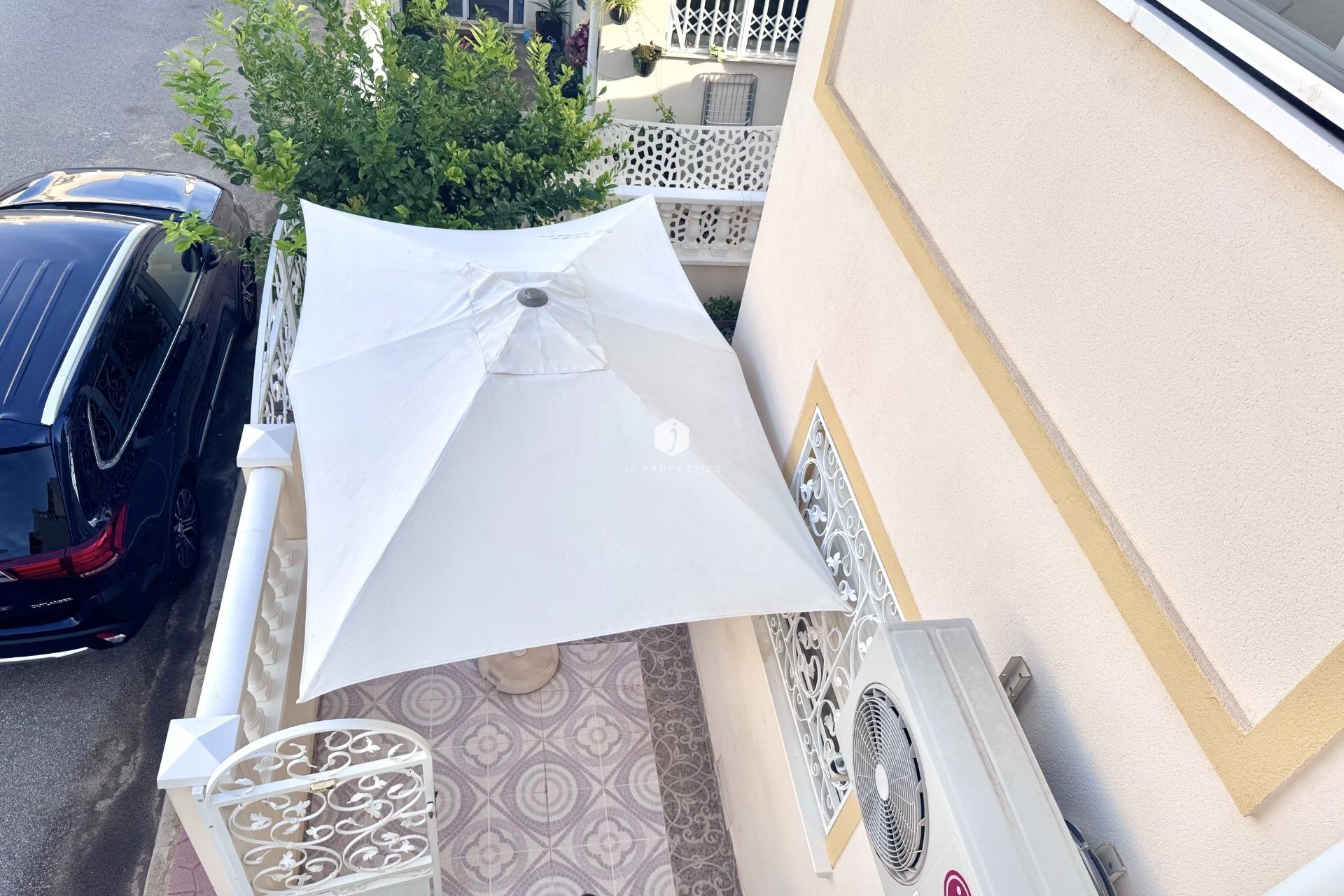 Aus zweiter Hand - Chalet -
Orihuela Costa - Playa Flamenca