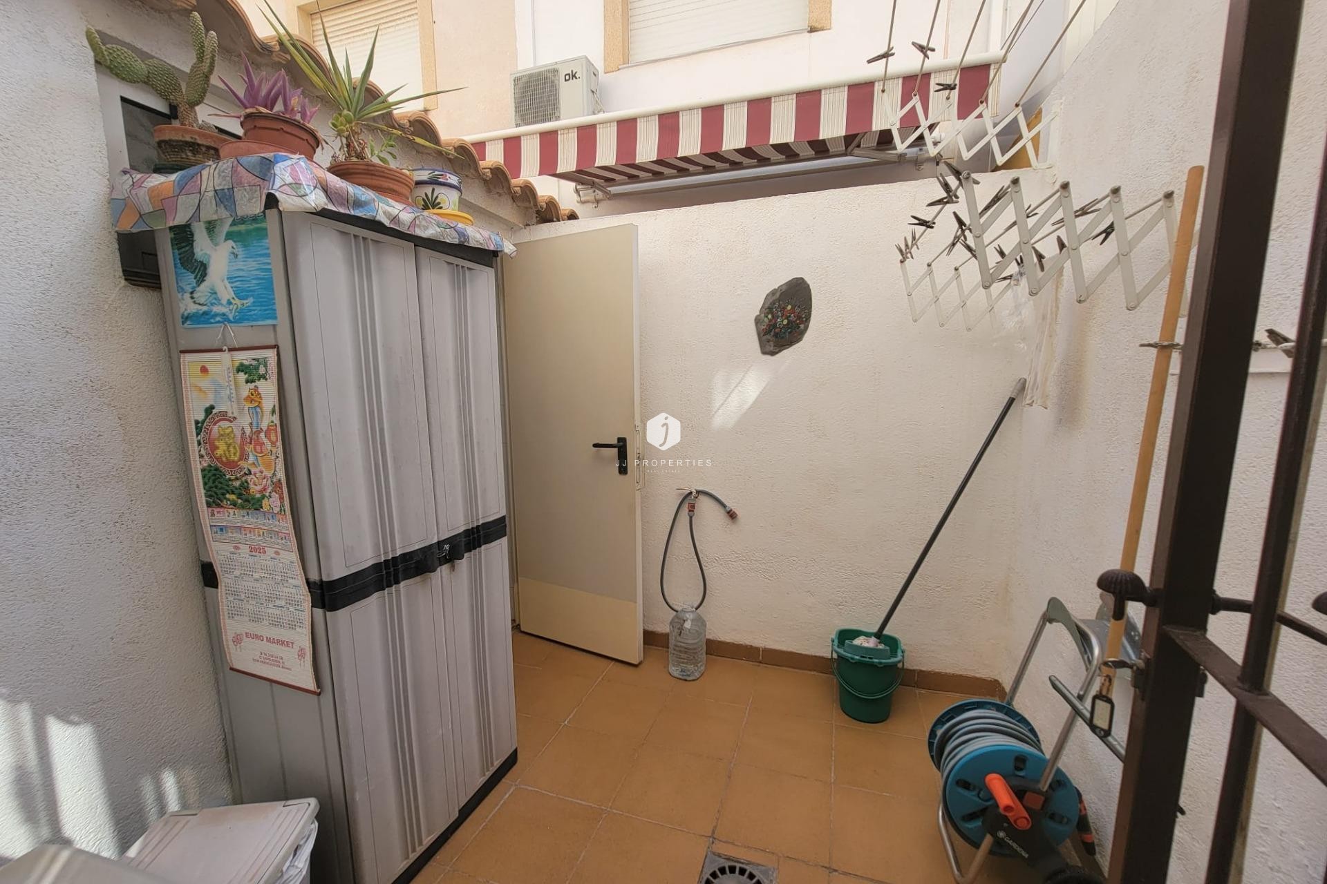 Aus zweiter Hand - Chalet -
Orihuela Costa - Playa Flamenca