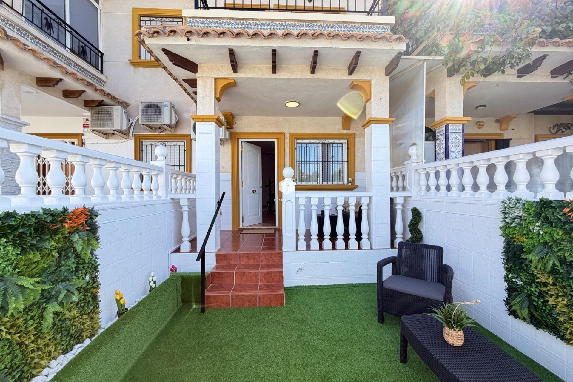 Aus zweiter Hand - Chalet -
Orihuela Costa - Rocio Del Mar
