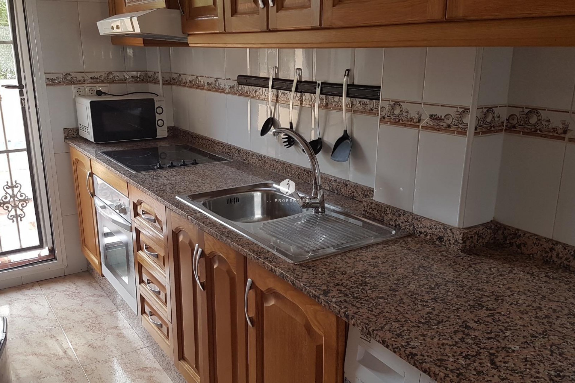 Aus zweiter Hand - Chalet -
Orihuela Costa - Villamartín-las Filipinas