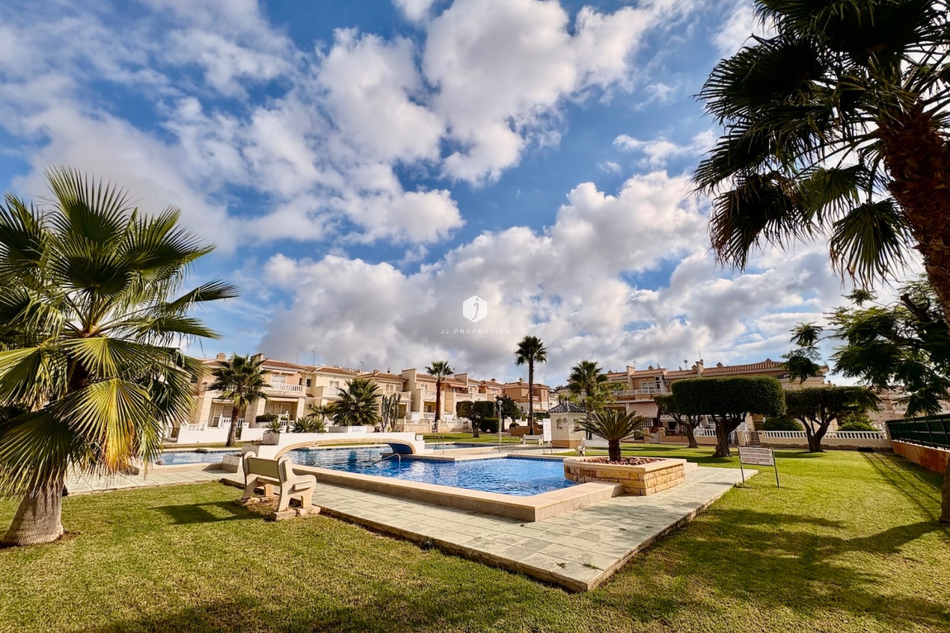 Aus zweiter Hand - Chalet -
Rojales - Inland