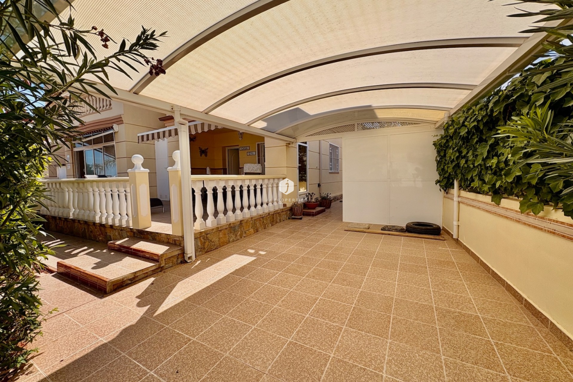 Aus zweiter Hand - Chalet -
Rojales - Inland