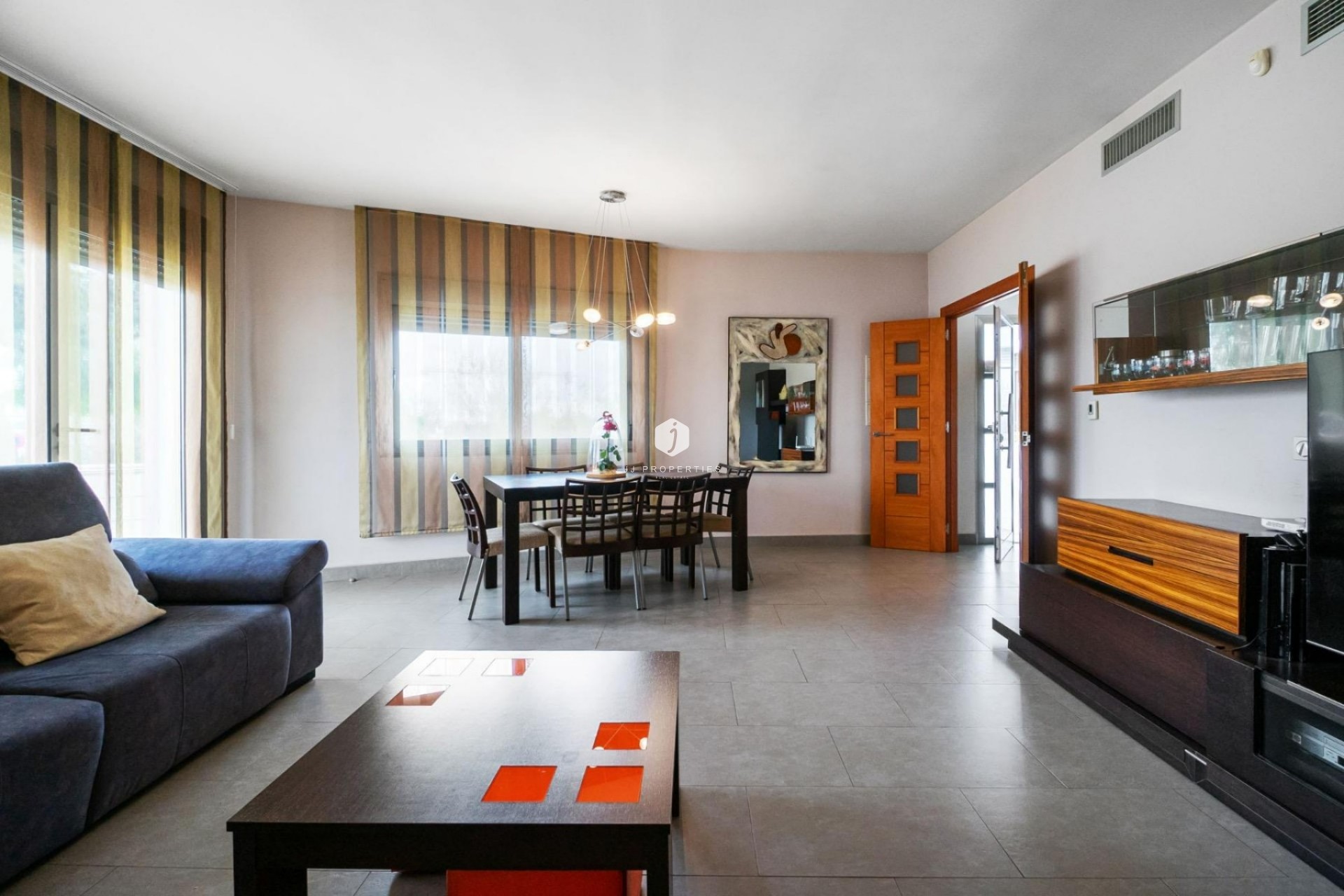 Aus zweiter Hand - Chalet -
Rojales