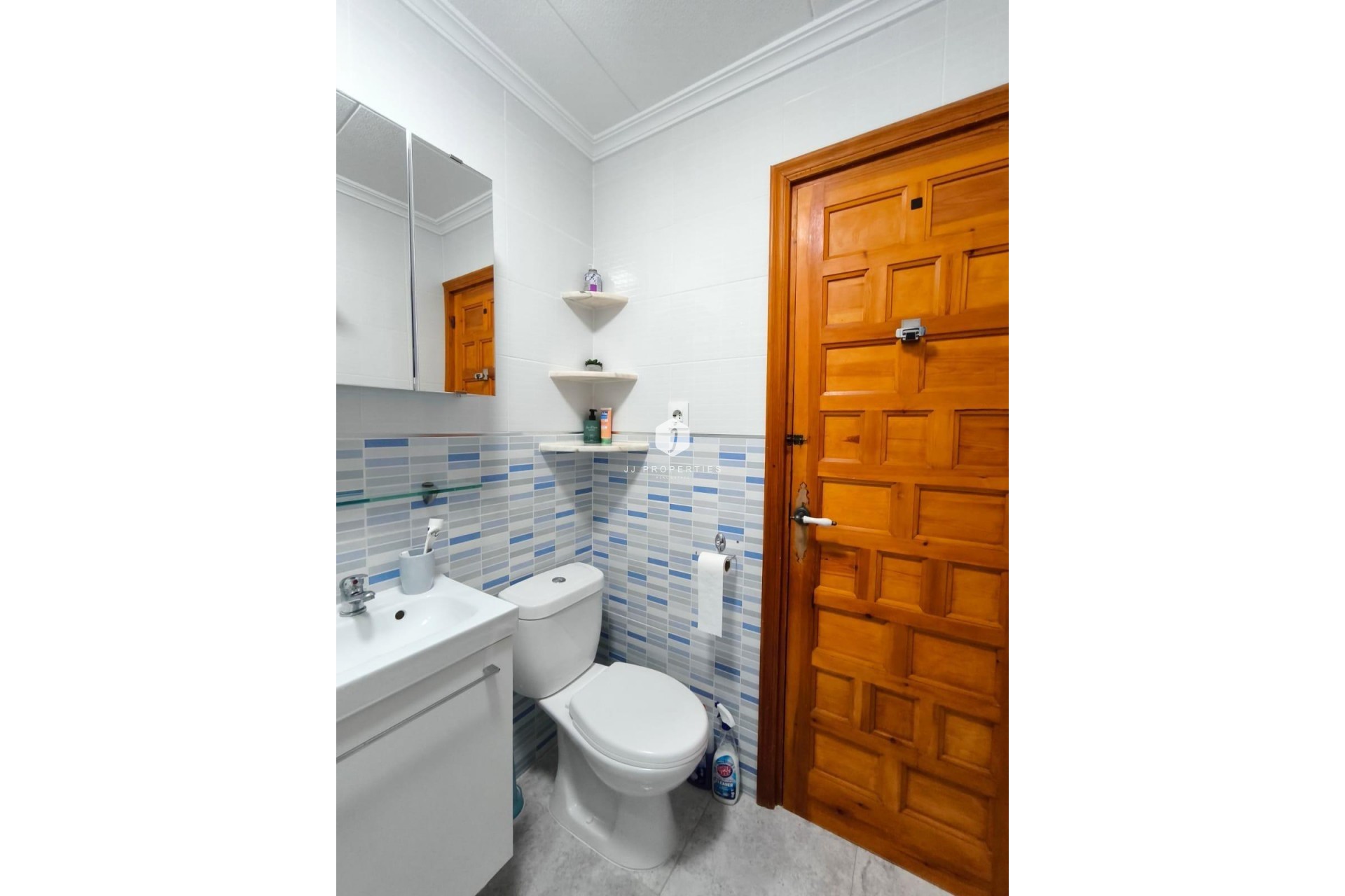 Aus zweiter Hand - Chalet -
San Fulgencio - La Marina - Urb. La Marina