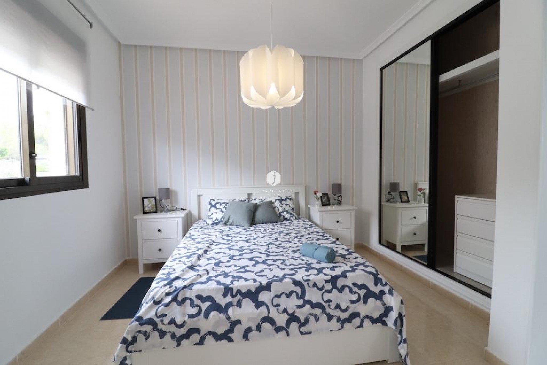 Aus zweiter Hand - Chalet -
San Miguel de Salinas - Inland