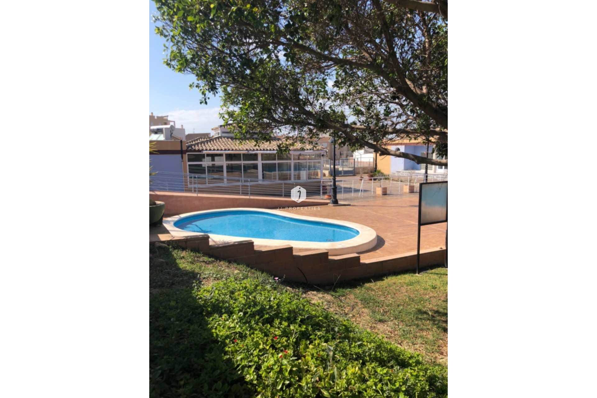 Aus zweiter Hand - Chalet -
San Miguel de Salinas - Inland