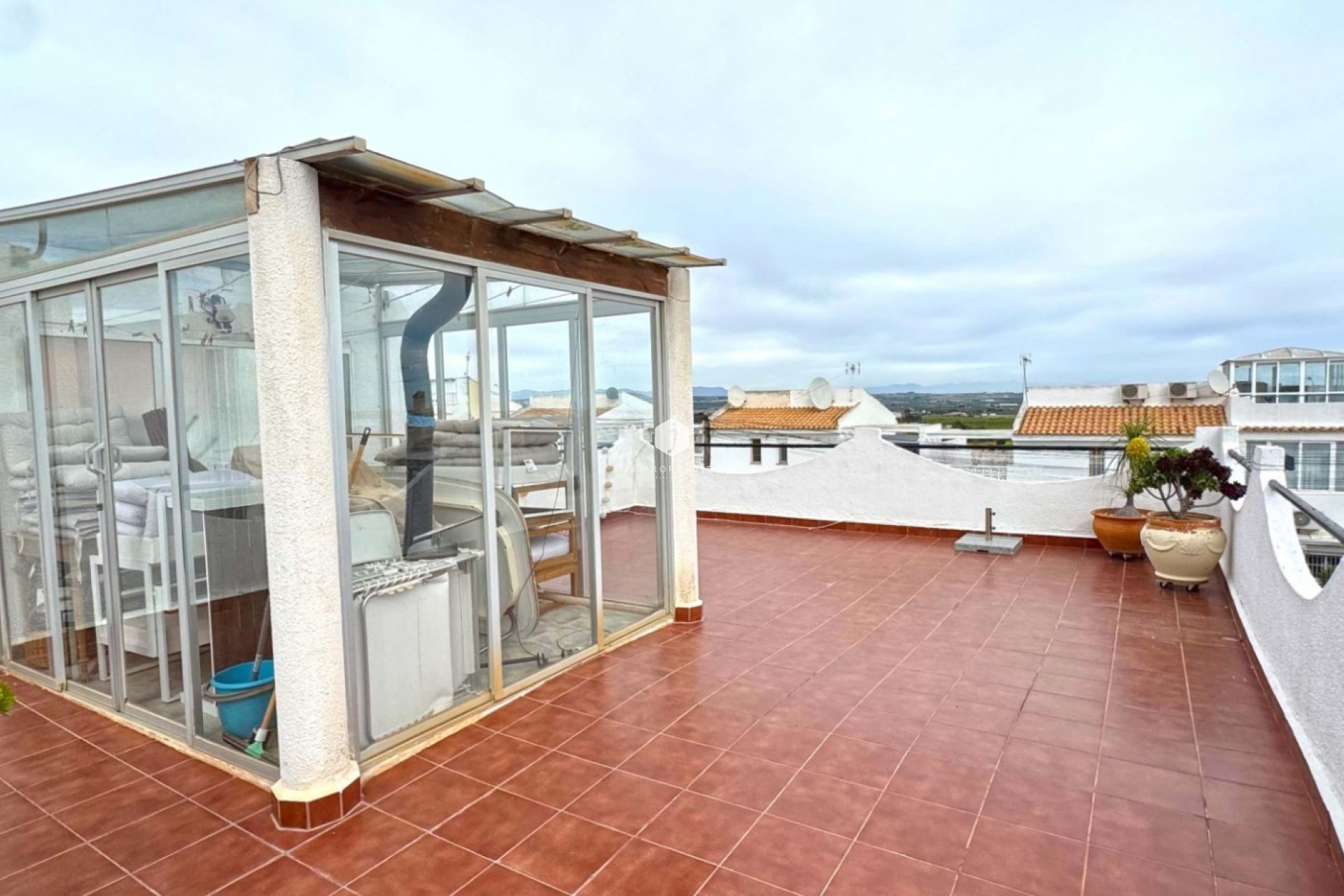 Aus zweiter Hand - Chalet -
San Miguel de Salinas - Inland