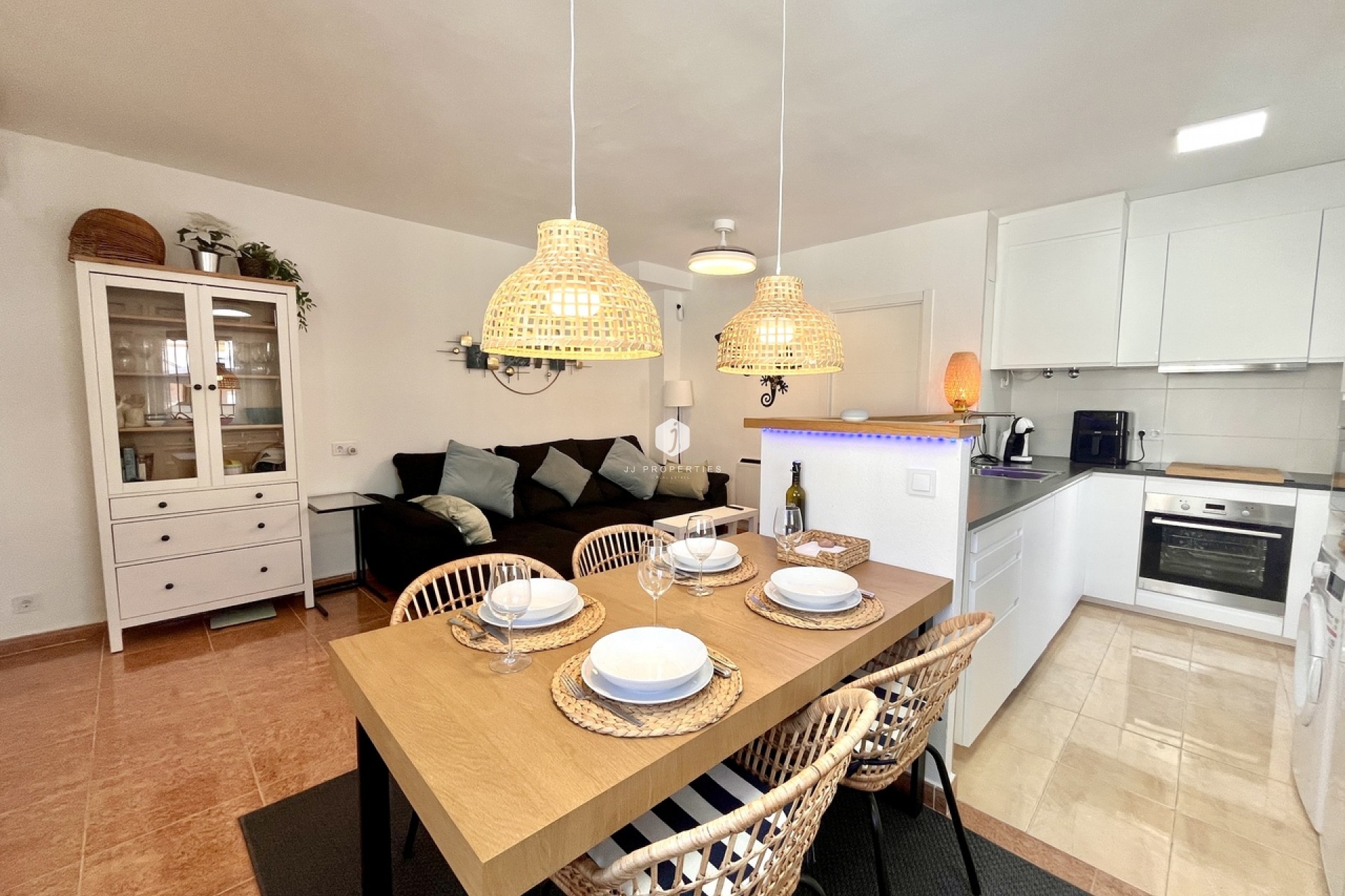 Aus zweiter Hand - Chalet -
San Miguel / Vistabella Golf - Inland