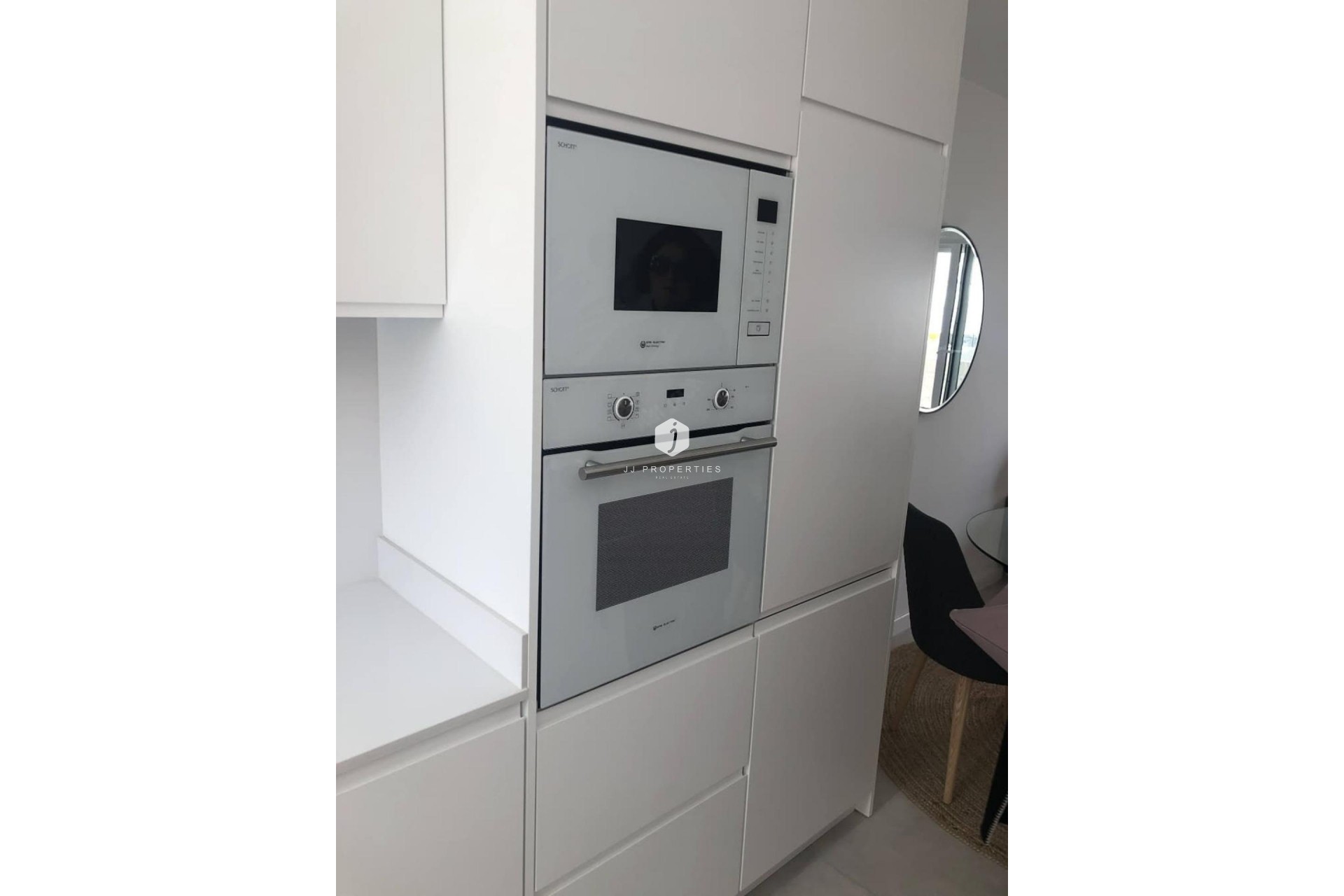 Aus zweiter Hand - Chalet -
Torrevieja - aguas nuevas