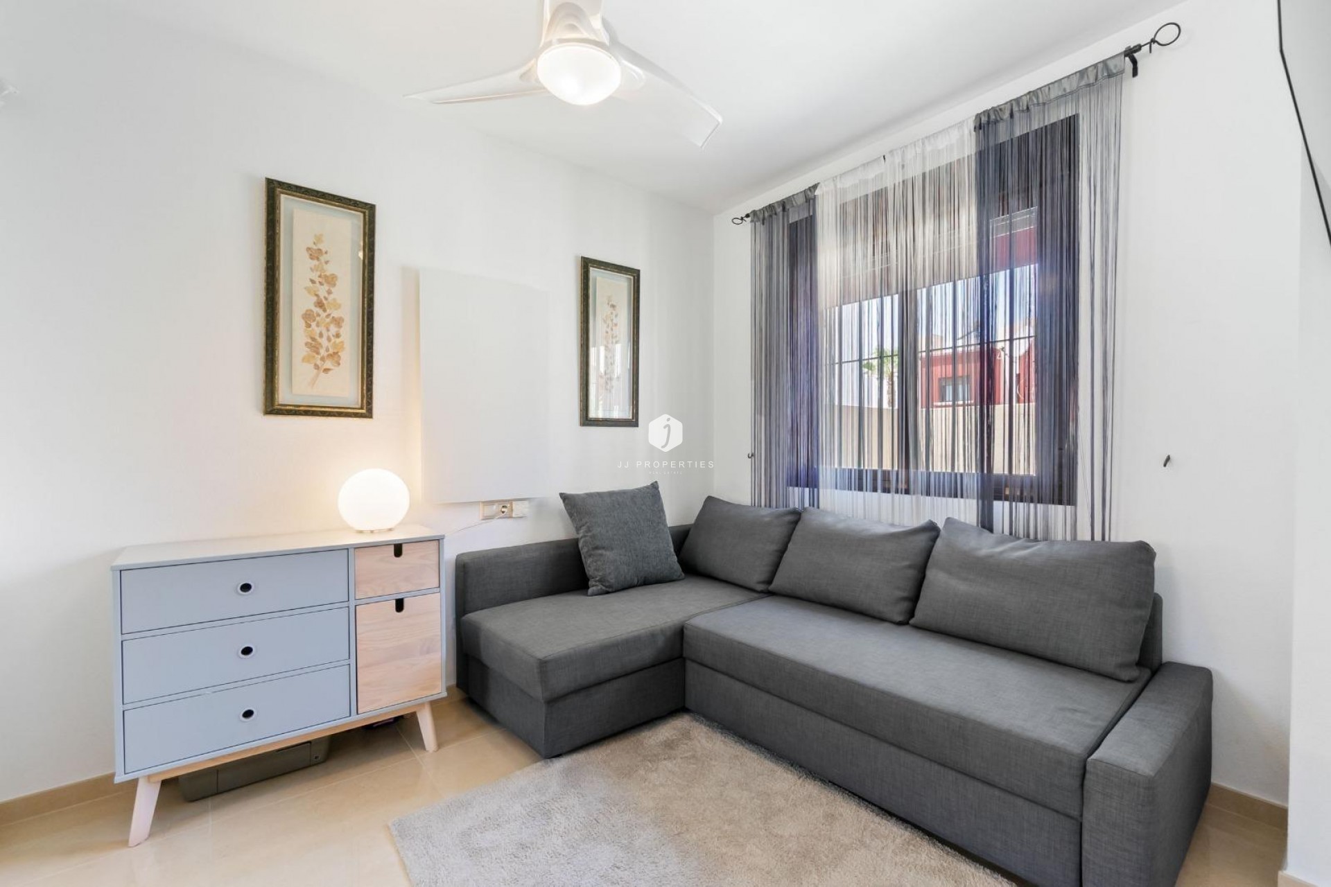 Aus zweiter Hand - Chalet -
Torrevieja - aguas nuevas