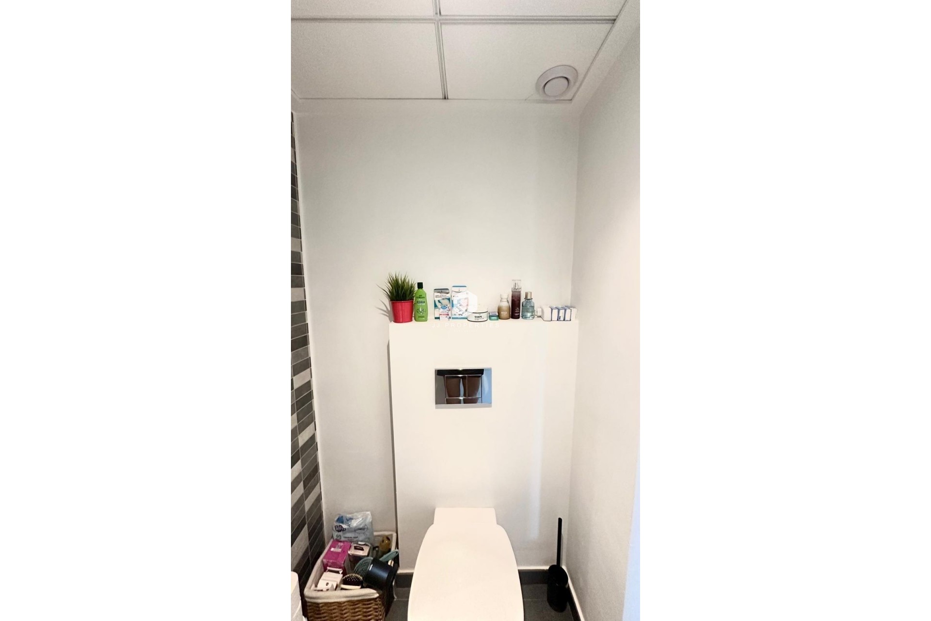 Aus zweiter Hand - Chalet -
Torrevieja - aguas nuevas