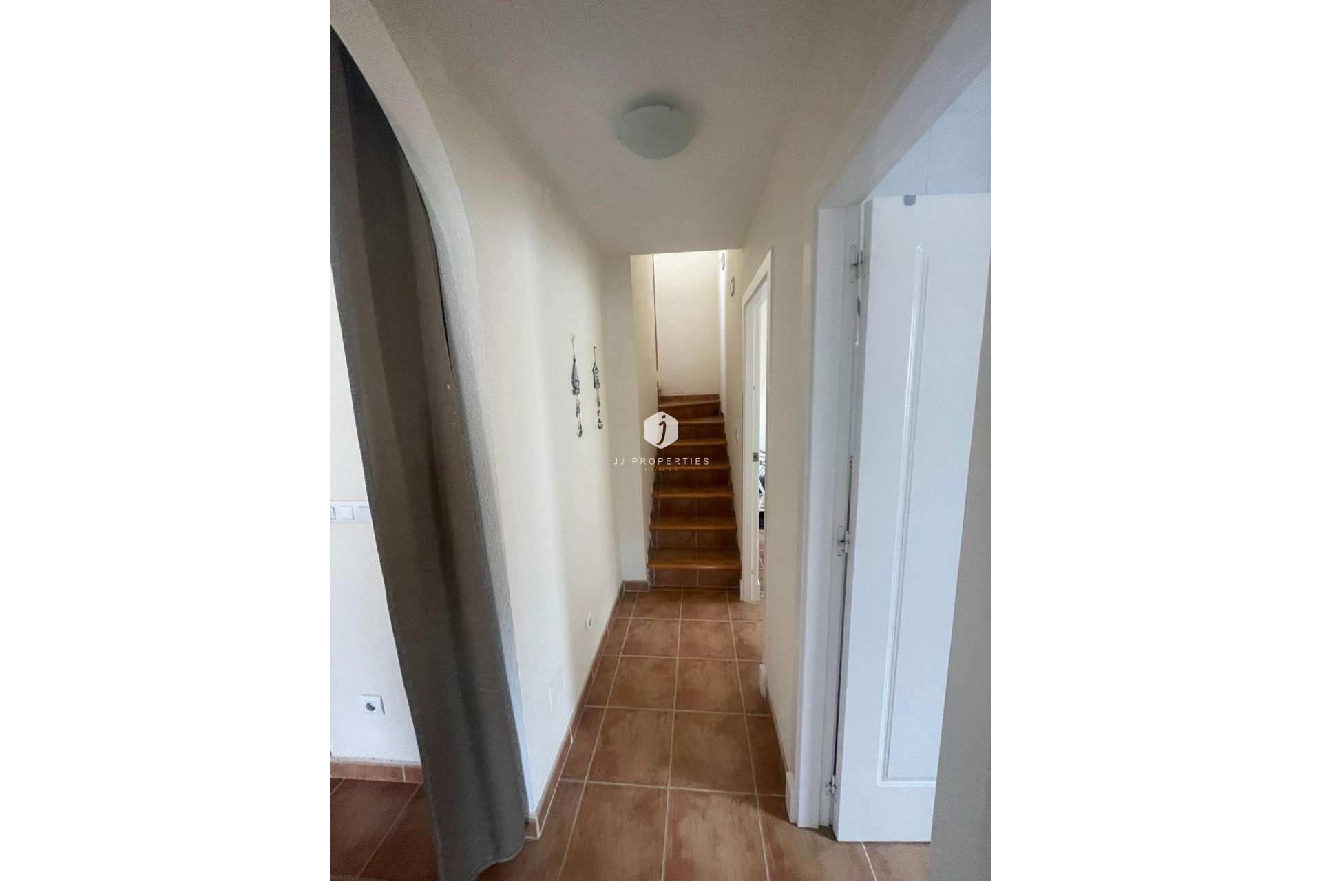 Aus zweiter Hand - Chalet -
Torrevieja - aguas nuevas