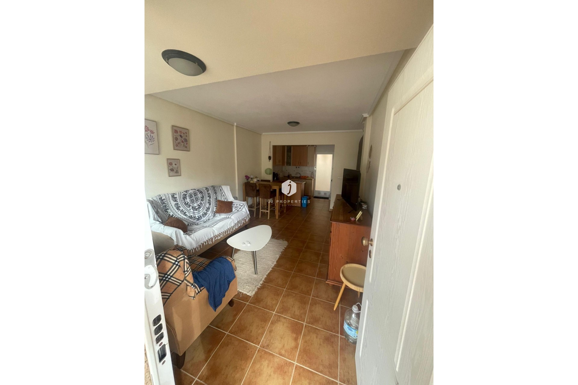 Aus zweiter Hand - Chalet -
Torrevieja - aguas nuevas