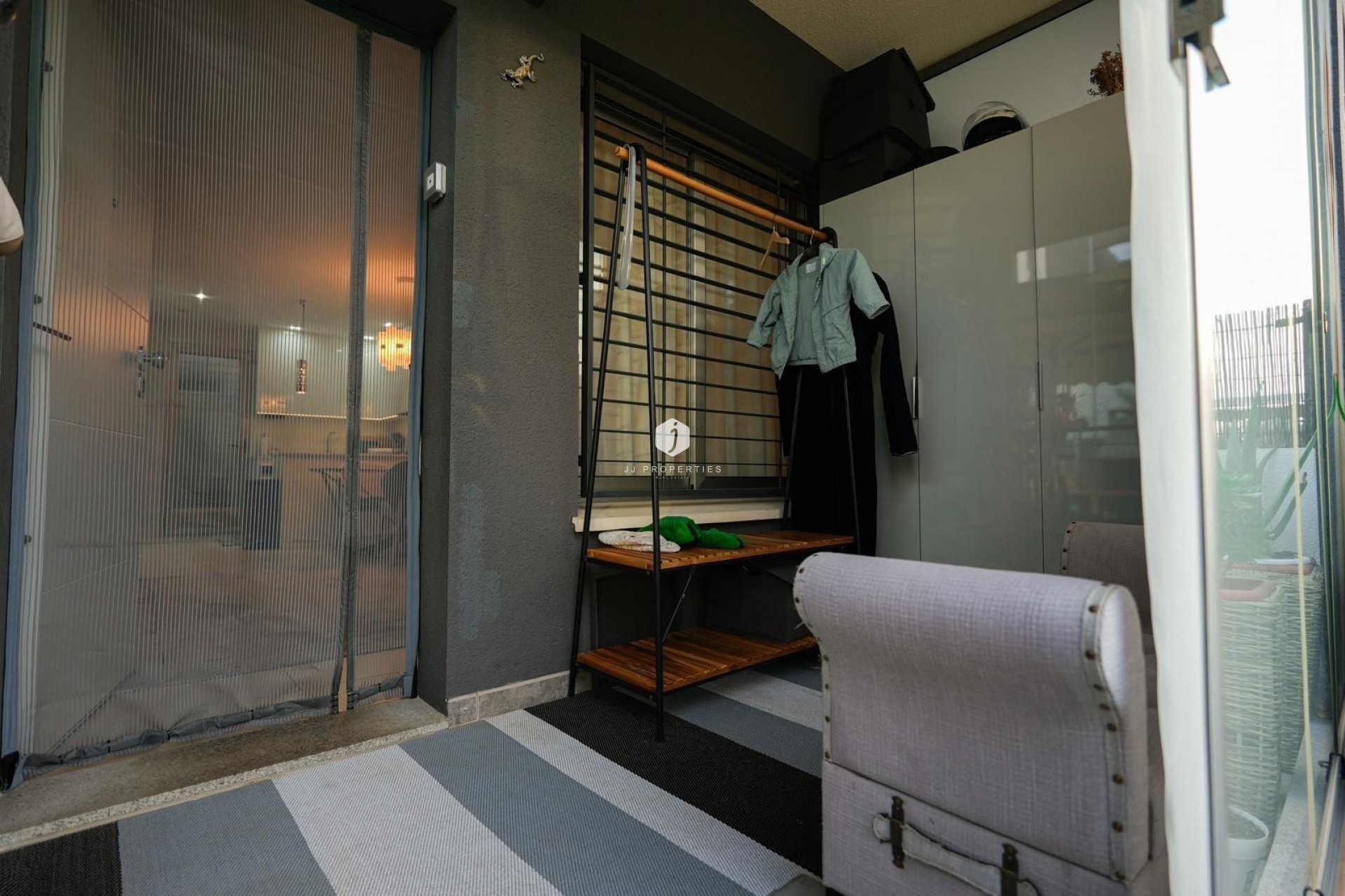 Aus zweiter Hand - Chalet -
Torrevieja - aguas nuevas