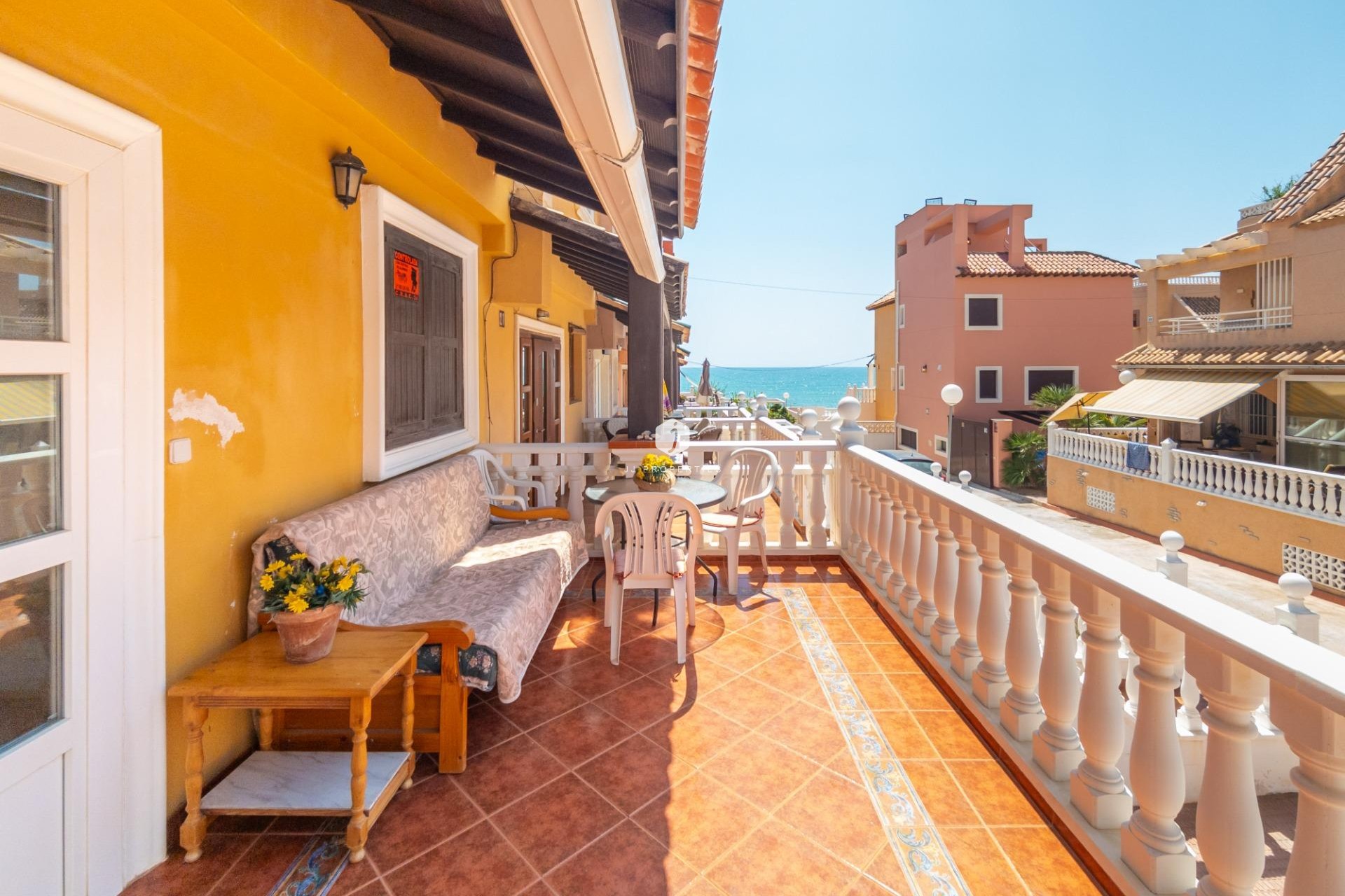 Aus zweiter Hand - Chalet -
Torrevieja - Cabo cervera