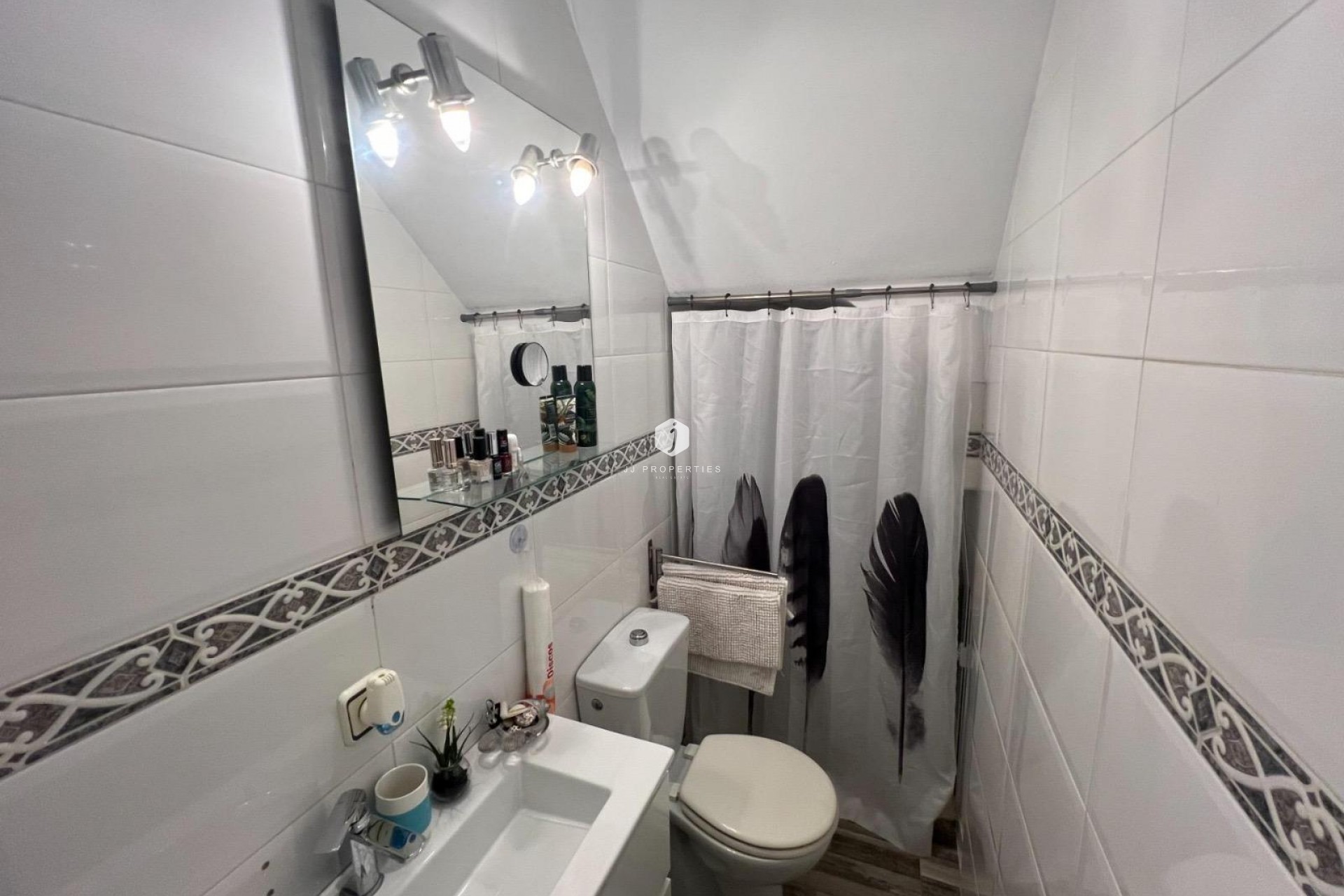 Aus zweiter Hand - Chalet -
Torrevieja - Calas blanca