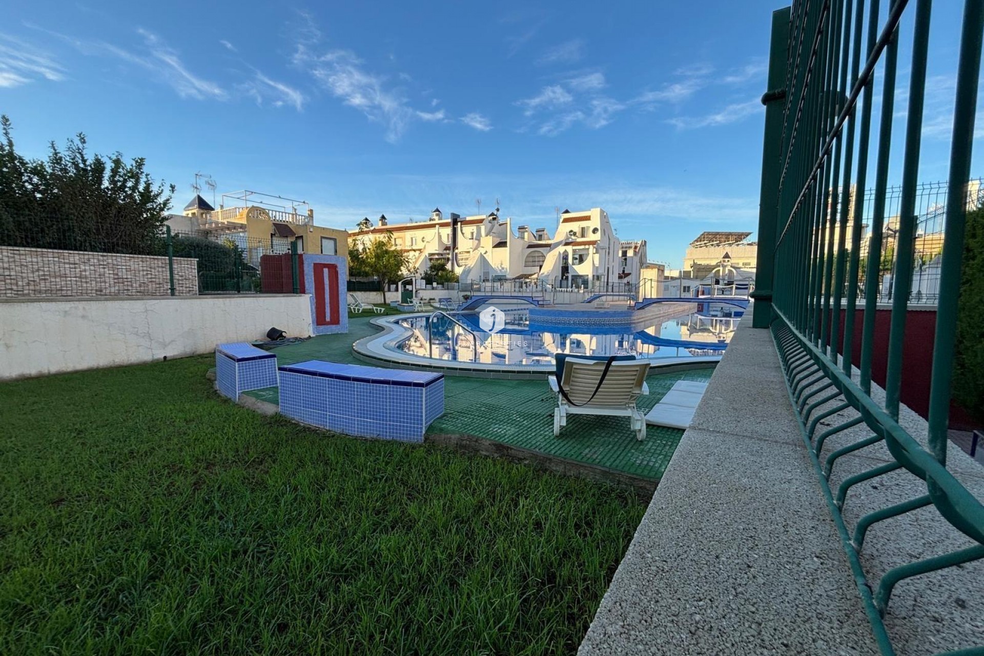 Aus zweiter Hand - Chalet -
Torrevieja - Carrefour