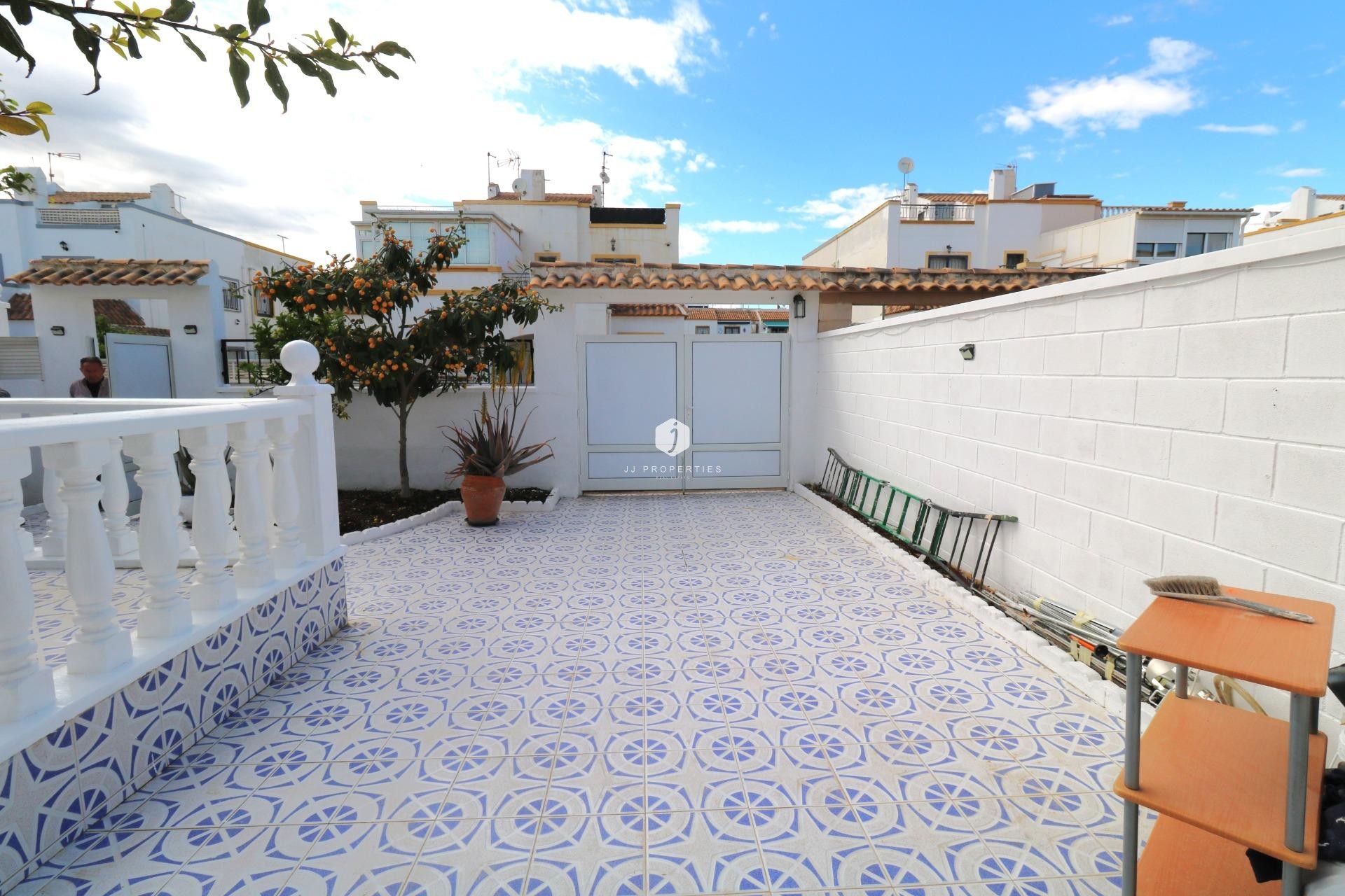 Aus zweiter Hand - Chalet -
Torrevieja - Carrefour