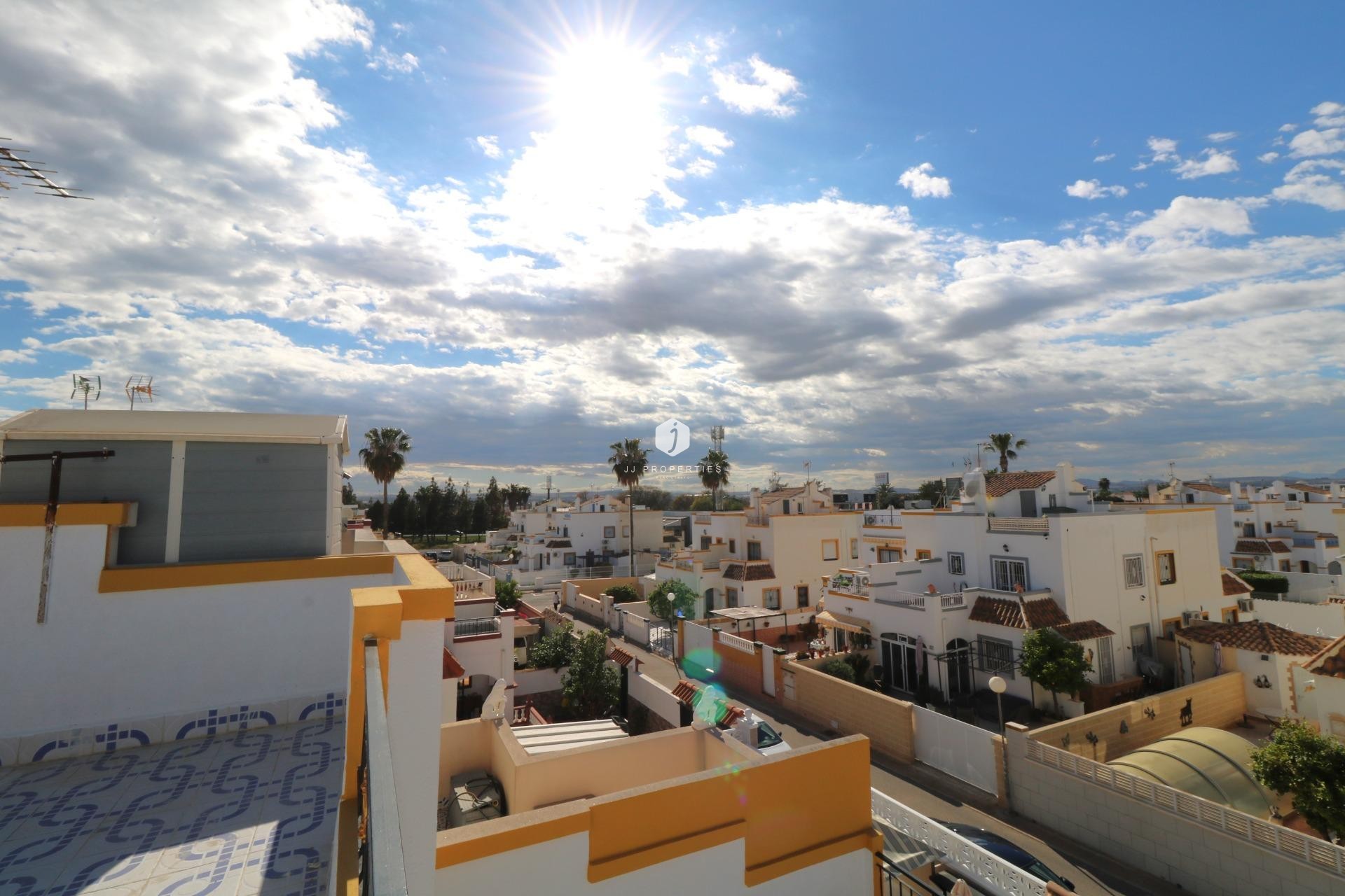 Aus zweiter Hand - Chalet -
Torrevieja - Carrefour