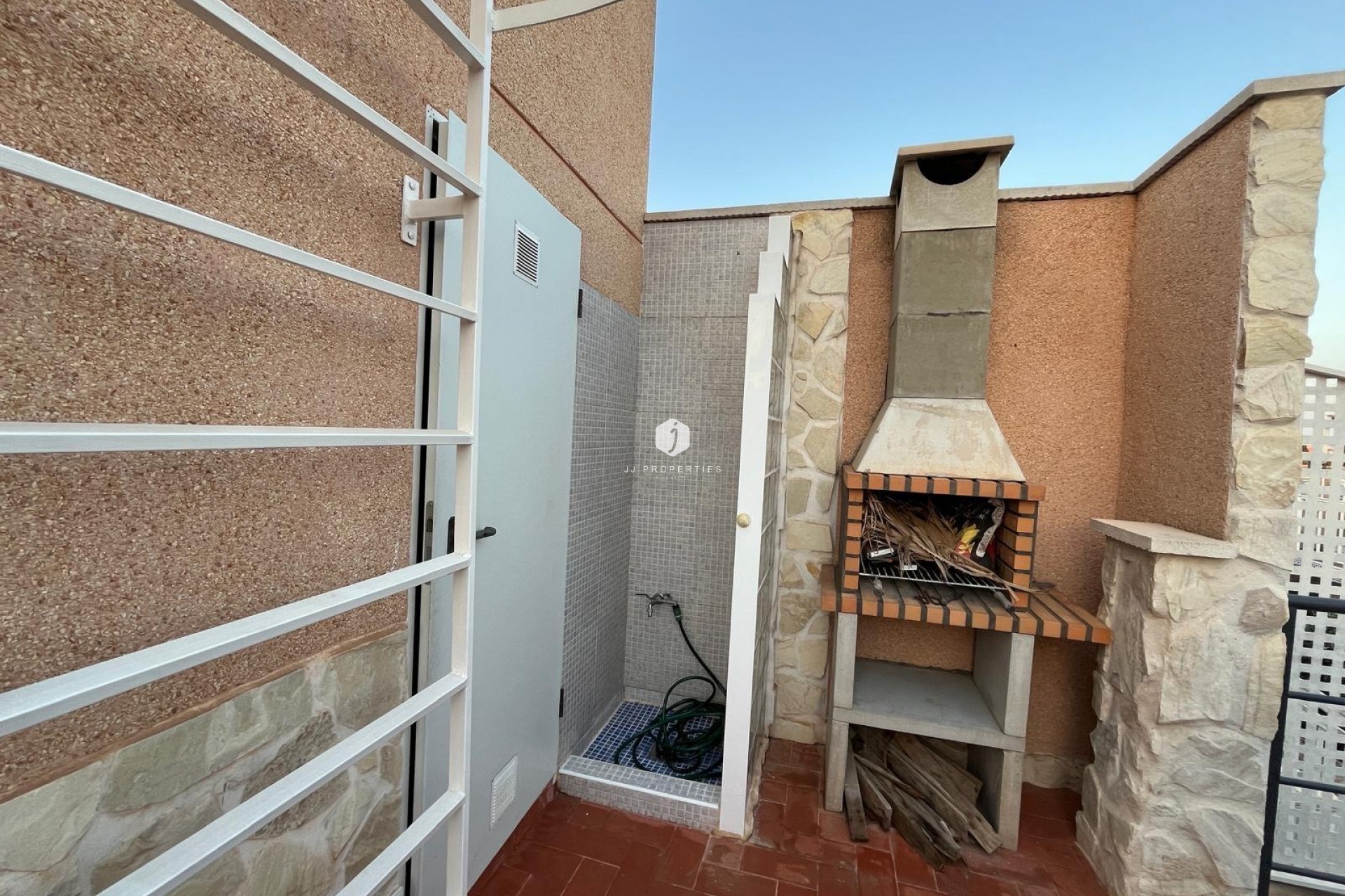 Aus zweiter Hand - Chalet -
Torrevieja - Carrefour