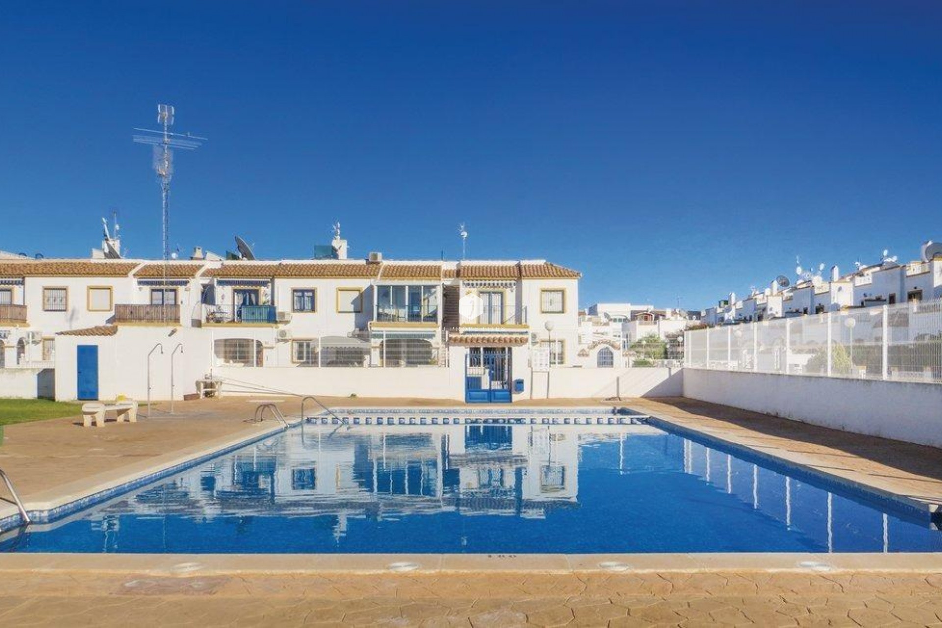 Aus zweiter Hand - Chalet -
Torrevieja - Carrefour