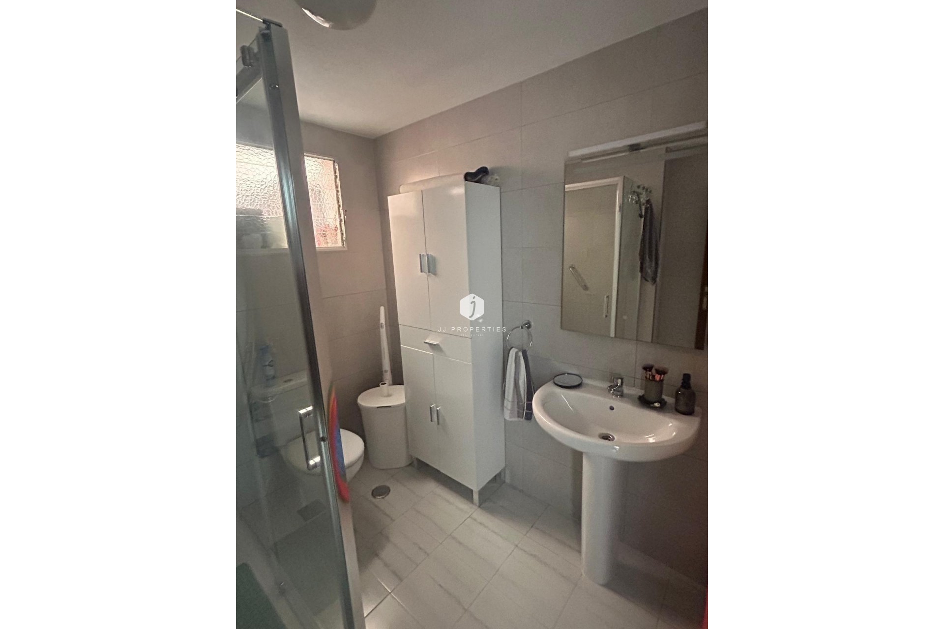 Aus zweiter Hand - Chalet -
Torrevieja - Centro