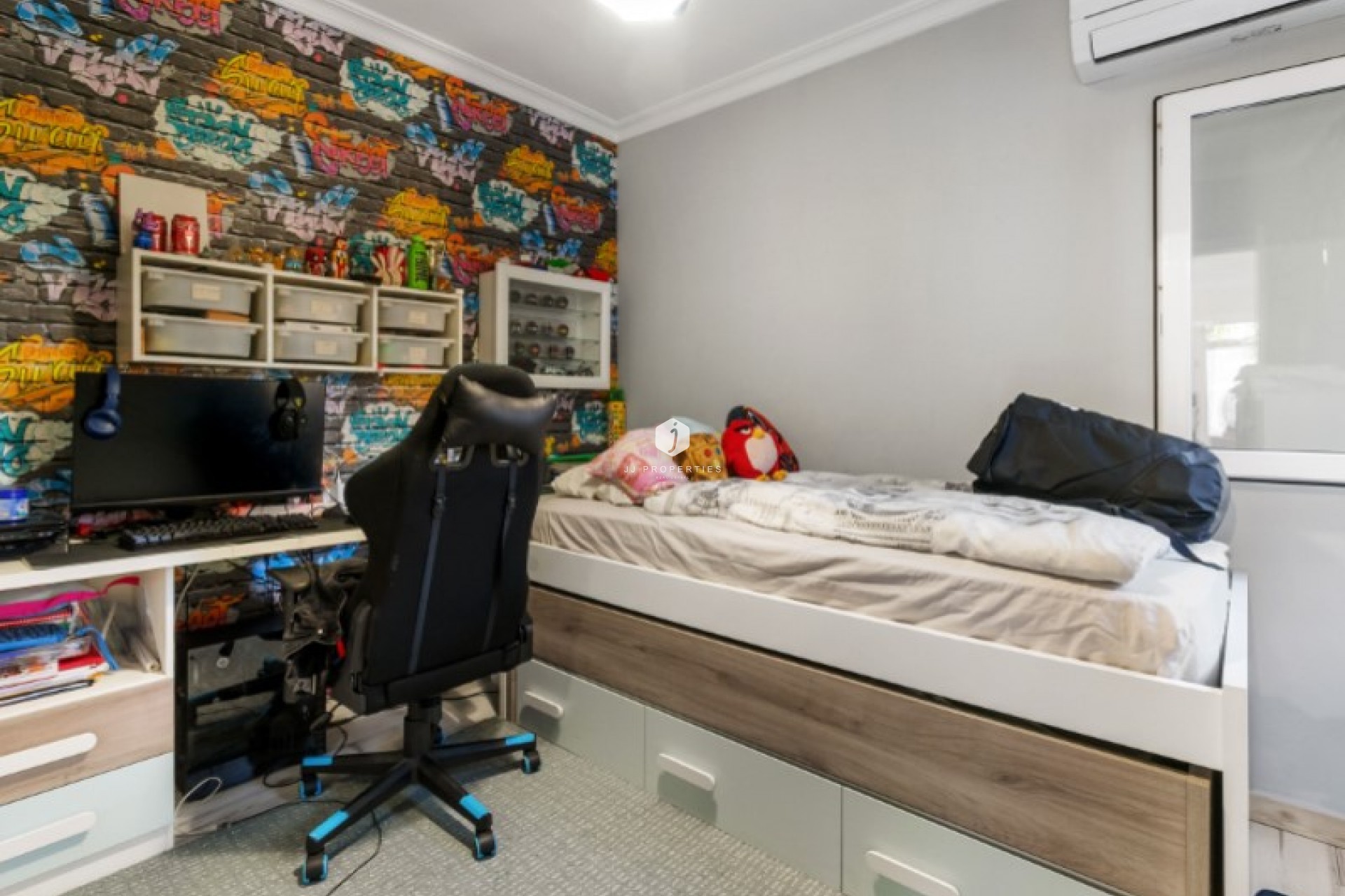 Aus zweiter Hand - Chalet -
Torrevieja - Costa Blanca