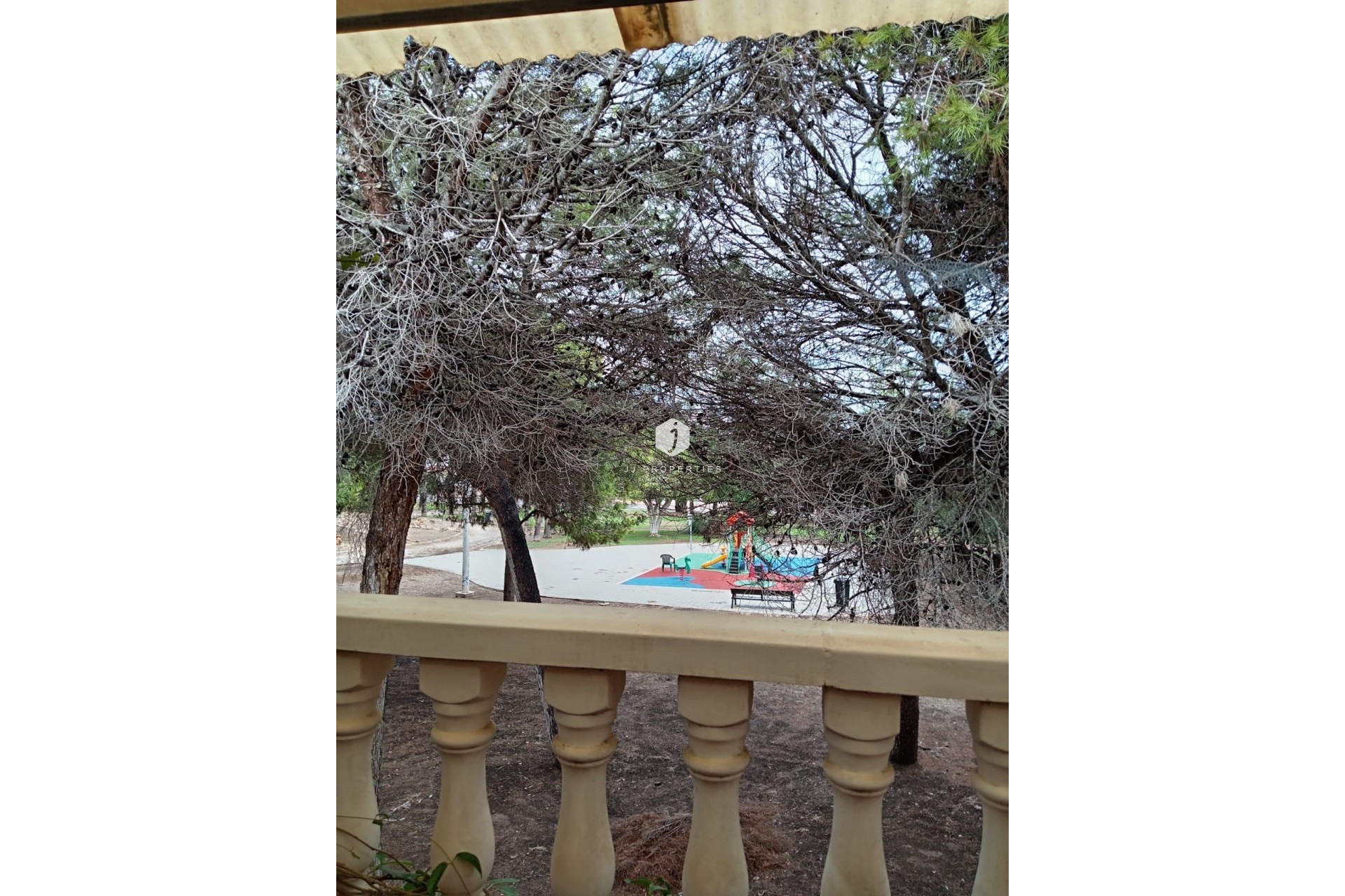 Aus zweiter Hand - Chalet -
Torrevieja - Costa Blanca