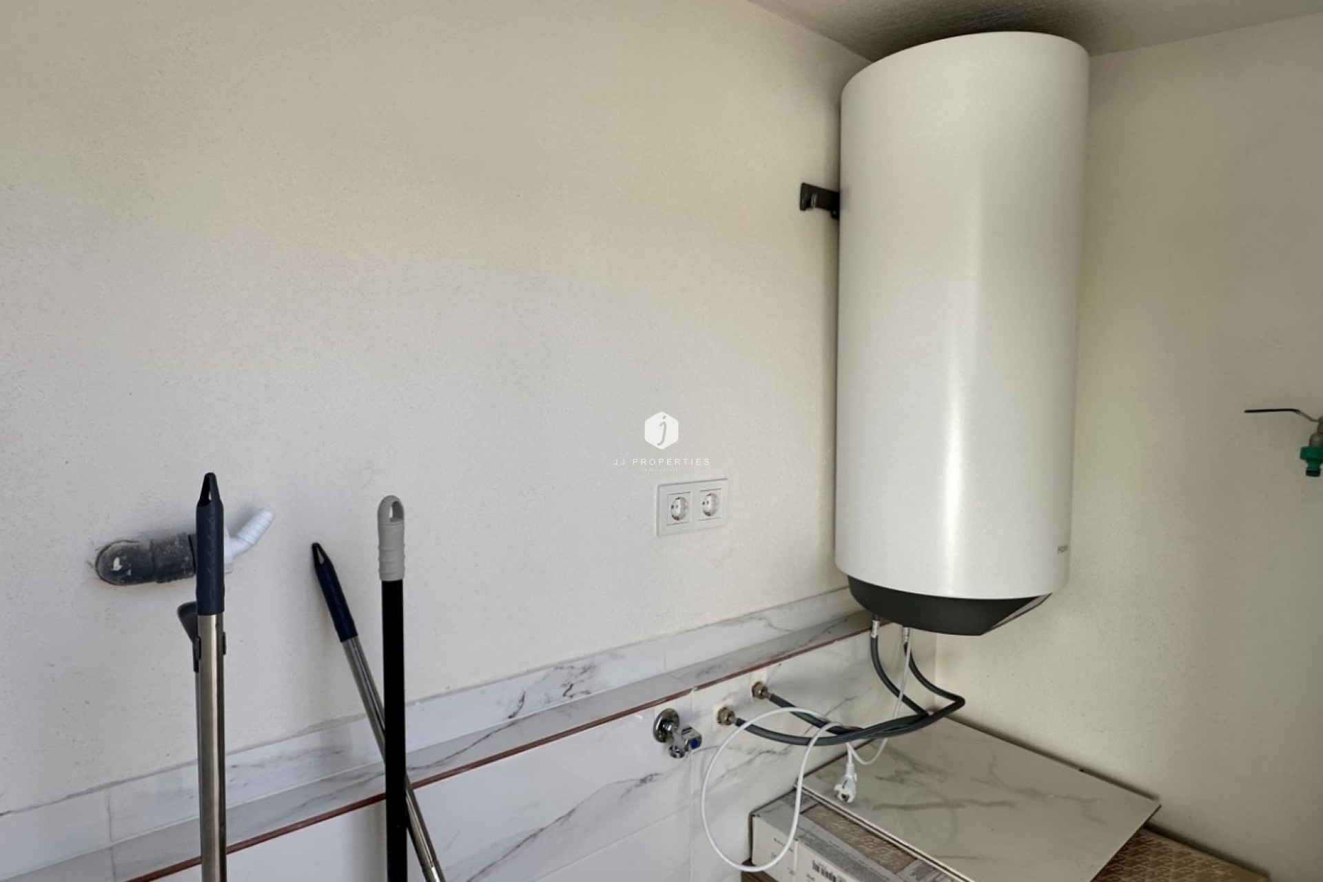 Aus zweiter Hand - Chalet -
Torrevieja - Costa Blanca