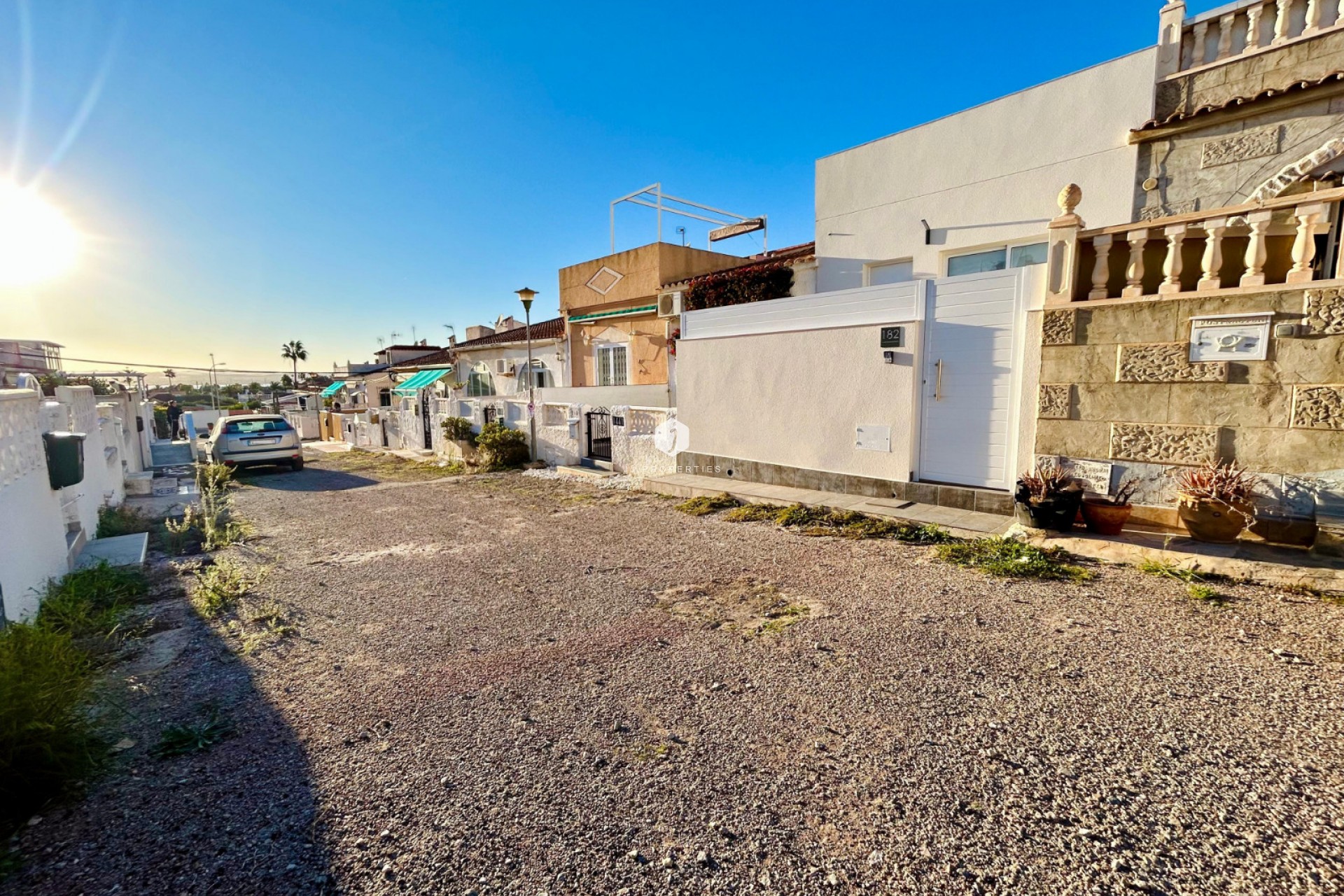 Aus zweiter Hand - Chalet -
Torrevieja - Costa Blanca