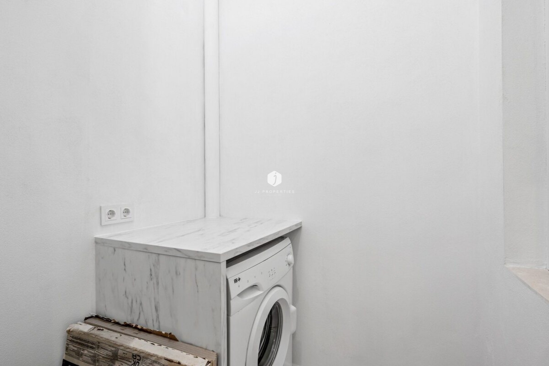 Aus zweiter Hand - Chalet -
Torrevieja - Costa Blanca