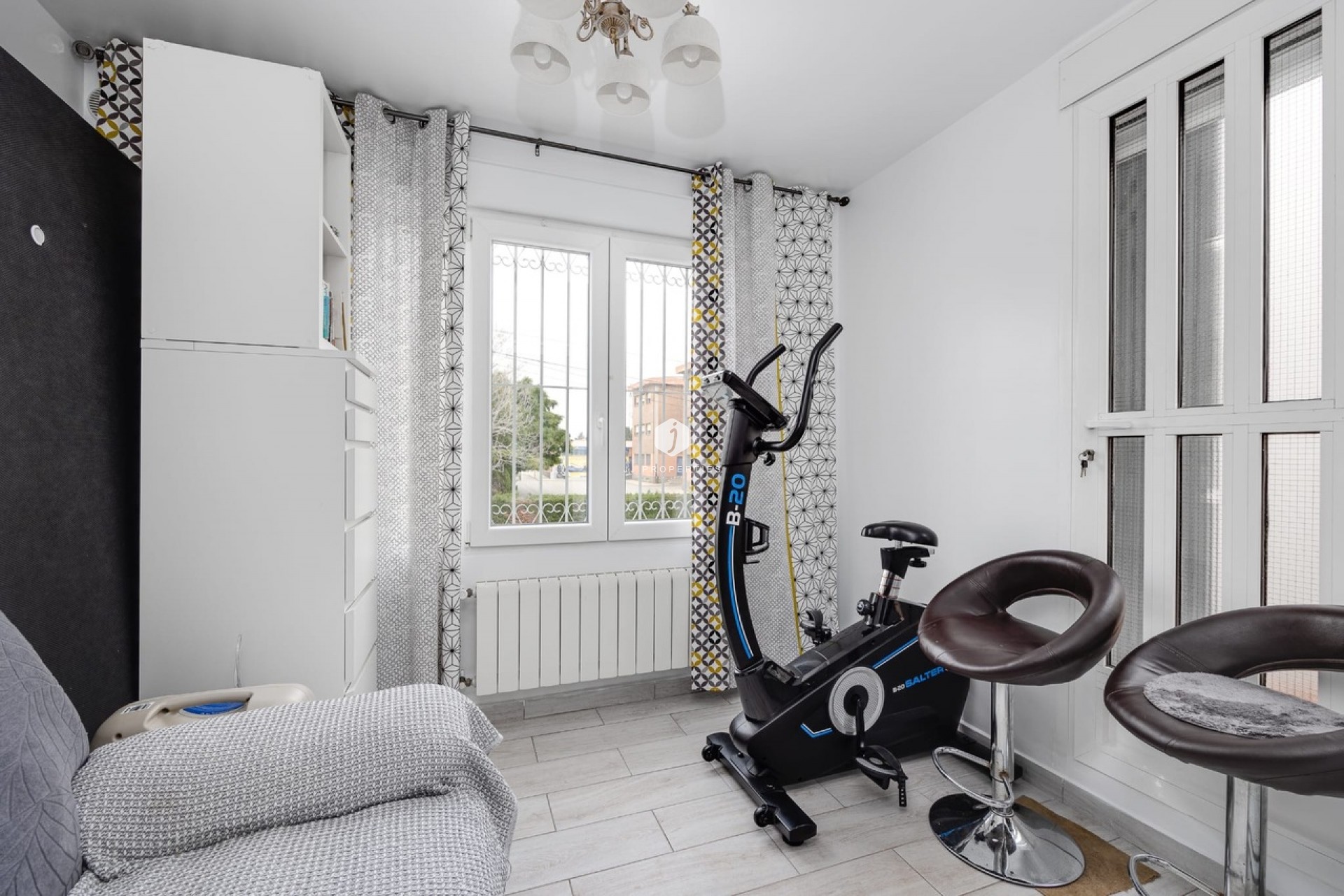 Aus zweiter Hand - Chalet -
Torrevieja - Costa Blanca