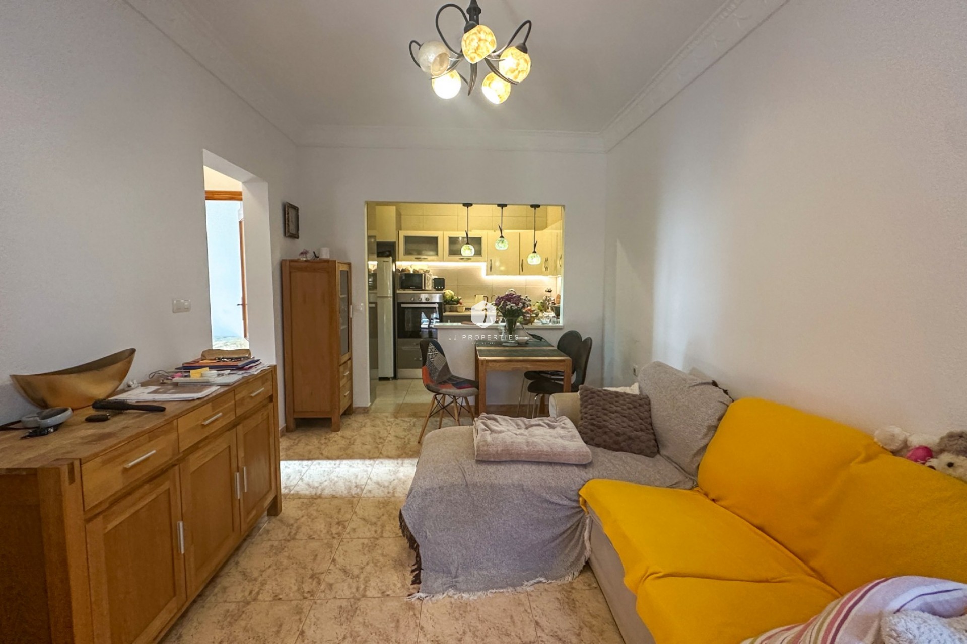 Aus zweiter Hand - Chalet -
Torrevieja - Costa Blanca