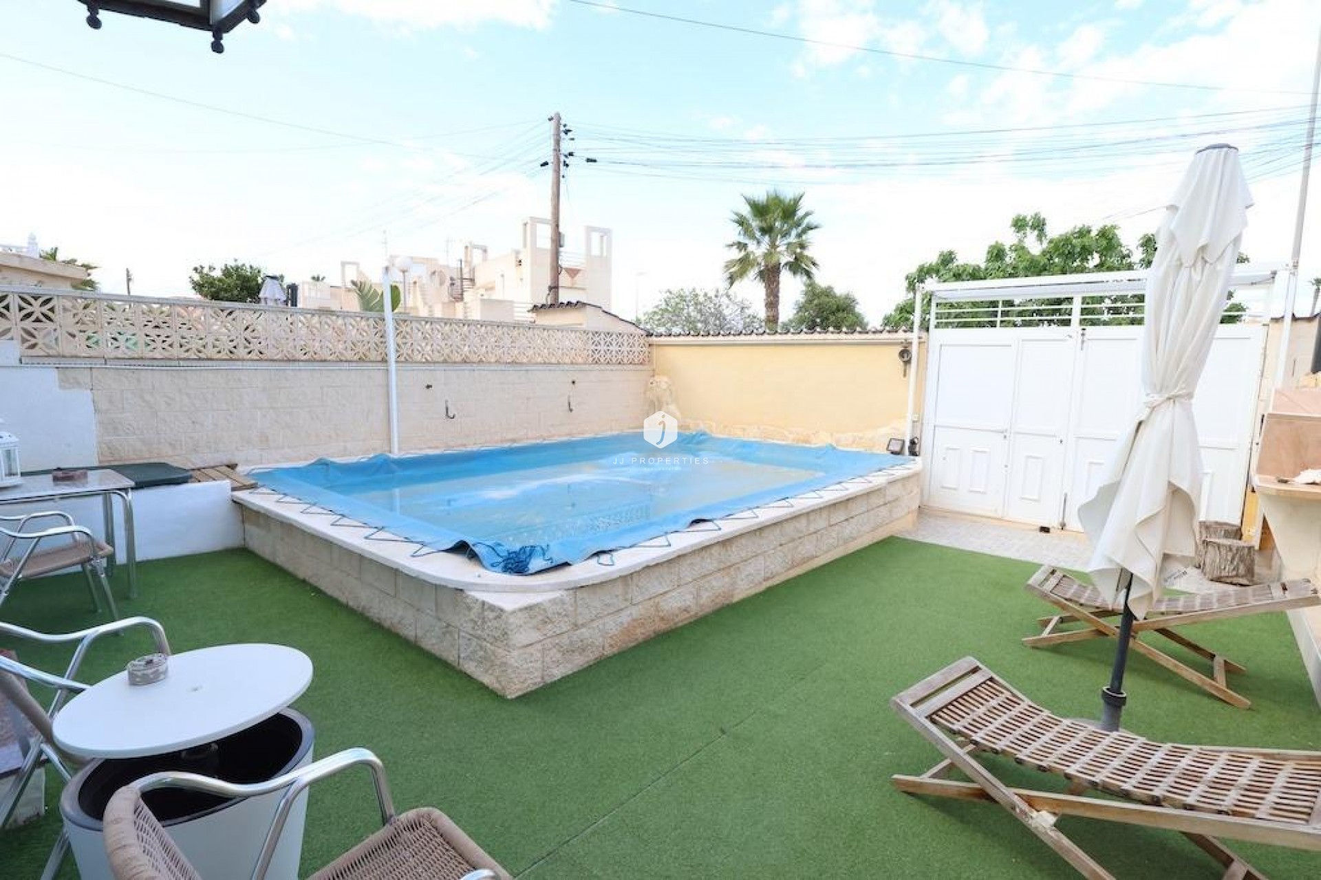 Aus zweiter Hand - Chalet -
Torrevieja - Costa Blanca