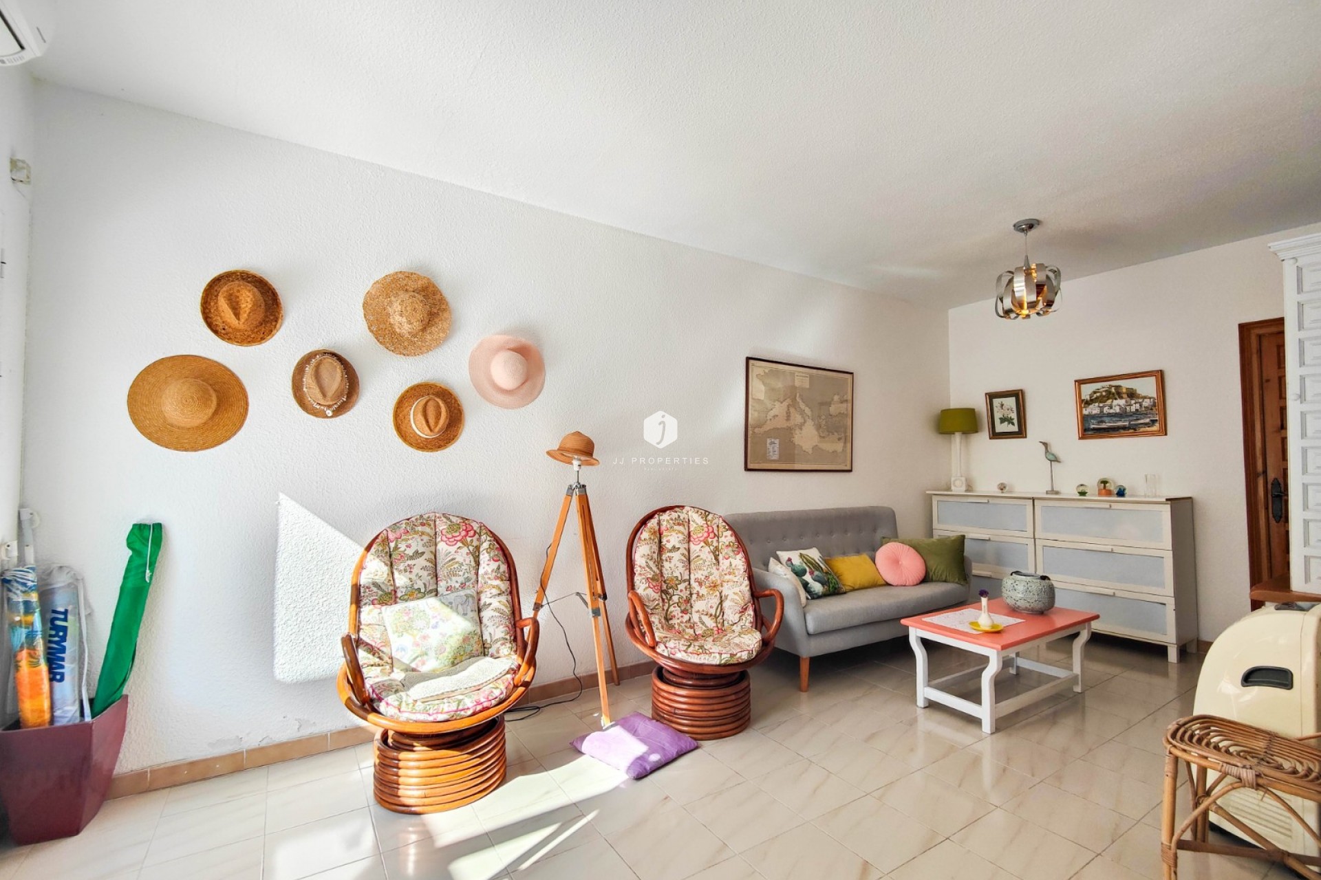 Aus zweiter Hand - Chalet -
Torrevieja - Costa Blanca