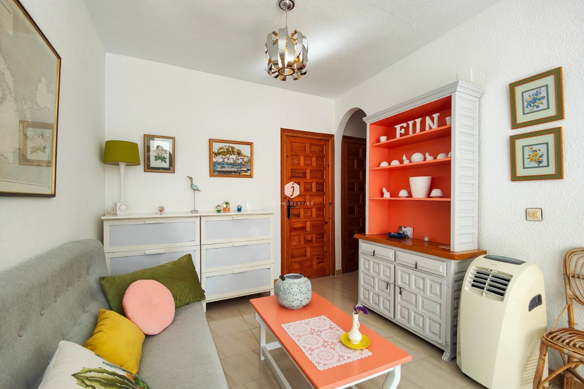 Aus zweiter Hand - Chalet -
Torrevieja - Costa Blanca